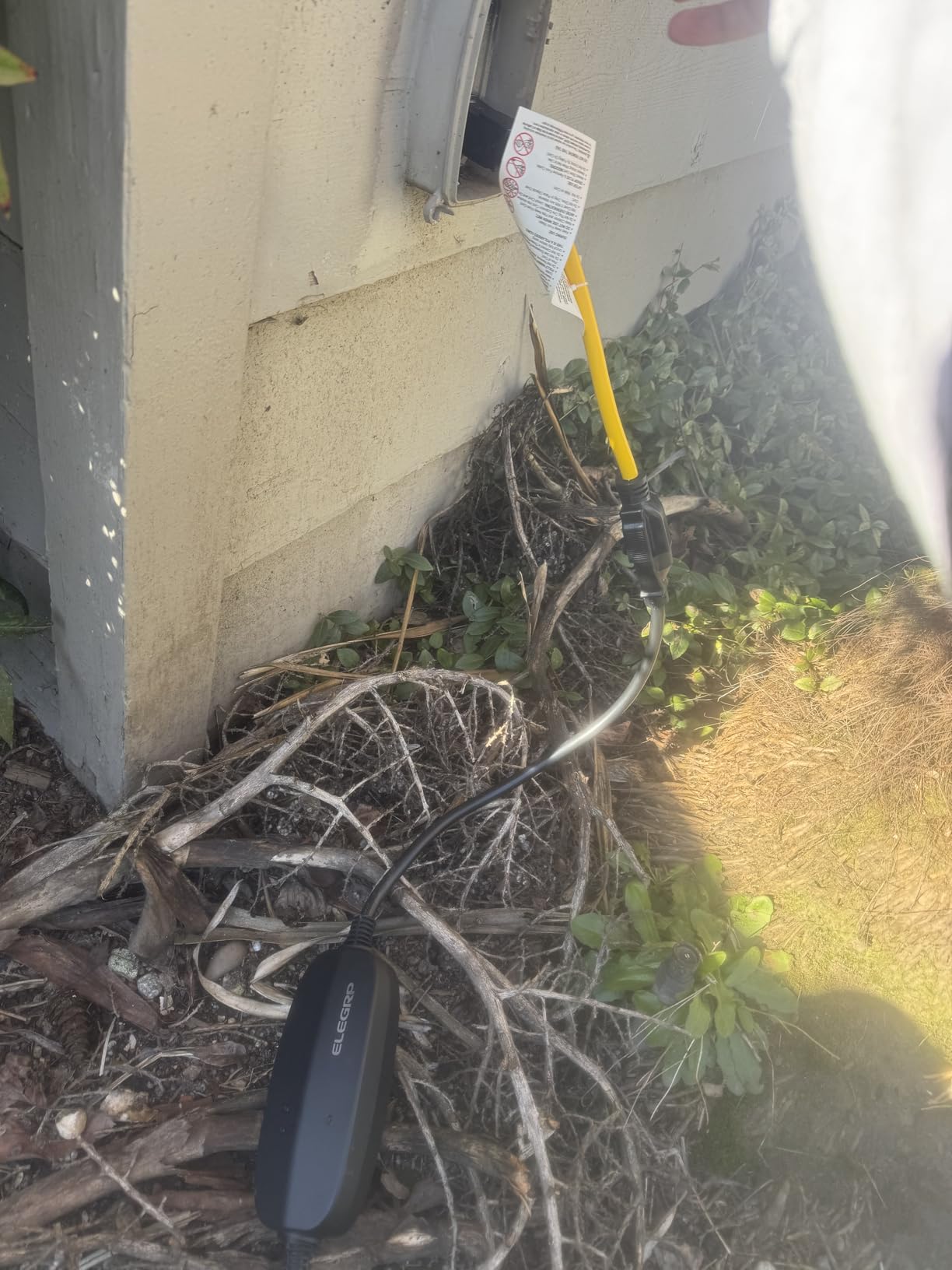 ELEGRP Level 1/2 EV Charger, 16 Amp, Portable J1772 Electric Car Charger, 25FT Cable, NEMA 6-20 & 5-15 Adapter, 110V-240V for BEVs/PHEVs, PBE & LRC Technology customer photo 2