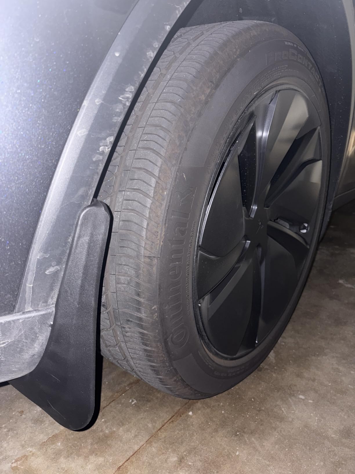 Wigoo 2026 New Tesla Model Y Juniper Accessories Mud Flaps No Drilling [Stay Clean, Protect Paint] All Weather Guards Body Kits for Tesla New Model Y 2025 2026 Juniper, Thicker Version (Set of 4) customer photo 2