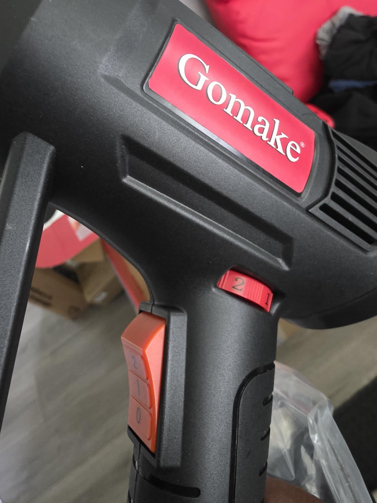 Gomake Vinyl Wrap Tool Window Tinting Kit with Heat Gun 16FT Cord, Sponge Roller, Magnet Holder, Vinyl Tucking Tool, Tint Squeegee, Film Cutter for Car Wrapping, Graphics and Decal Installation customer photo 2