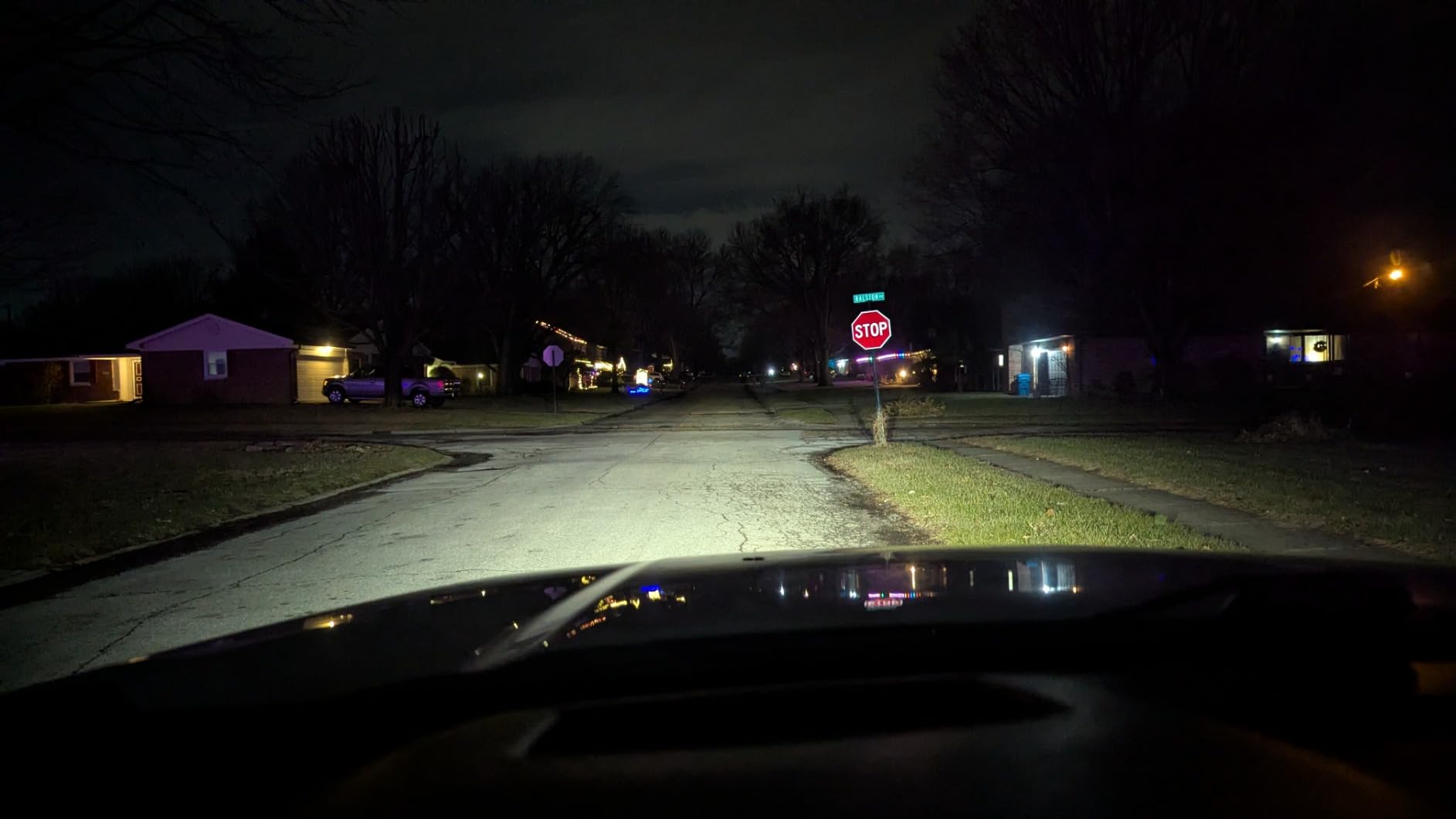 FORENNER H11 LED Bulb. 800% 40,000LM Brightness H9/H8/H11 LED, H9 H8 Fog Light, 10 Years Lifespan, Plug And Play, 1:1 Mini Size, IP68 Waterproof, Pack of 2 customer photo 1