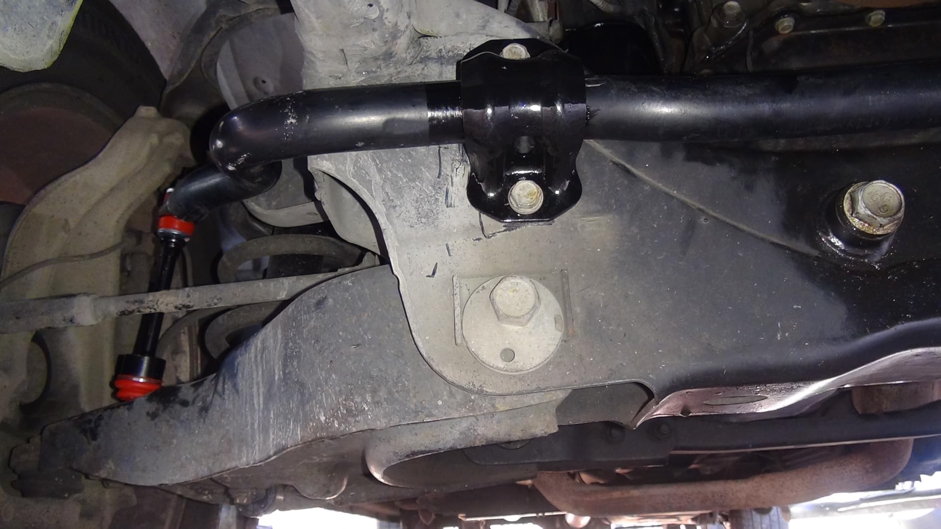 [33mm] Front Sway Bar Kit, 927-100 Front Suspension Stabilizer Bar with Sway Bar Link Kit Fits for Chevy Buick Pontiac Impala Limited Grand Prix Monte Carlo Venture Montana Century, 10257316 customer photo 1