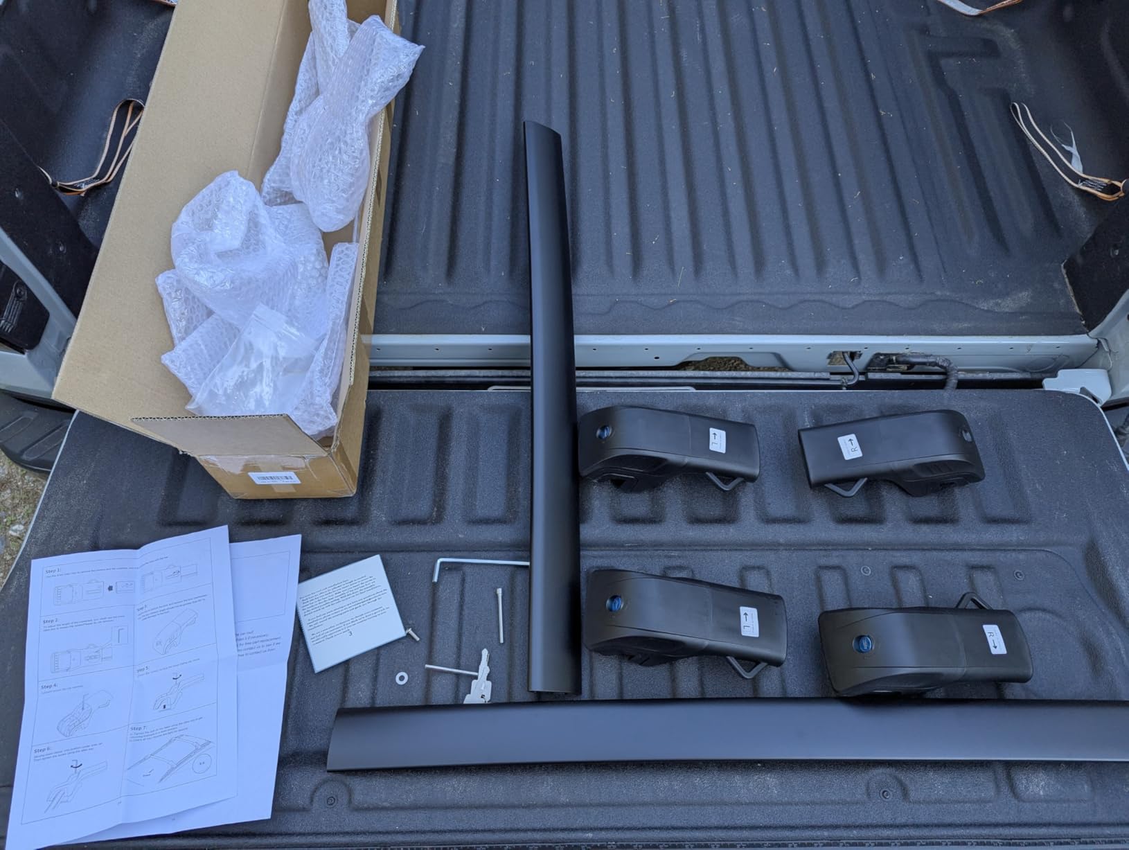 300lbs Lockable Roof Rack Cross Bars Compatible with Subaru Crosstrek Wilderness 2024 2025 2026 with Raised Side Rails, Heavy Duty Aluminum Roof Rails Crossbars Rooftop Luggage customer photo 2