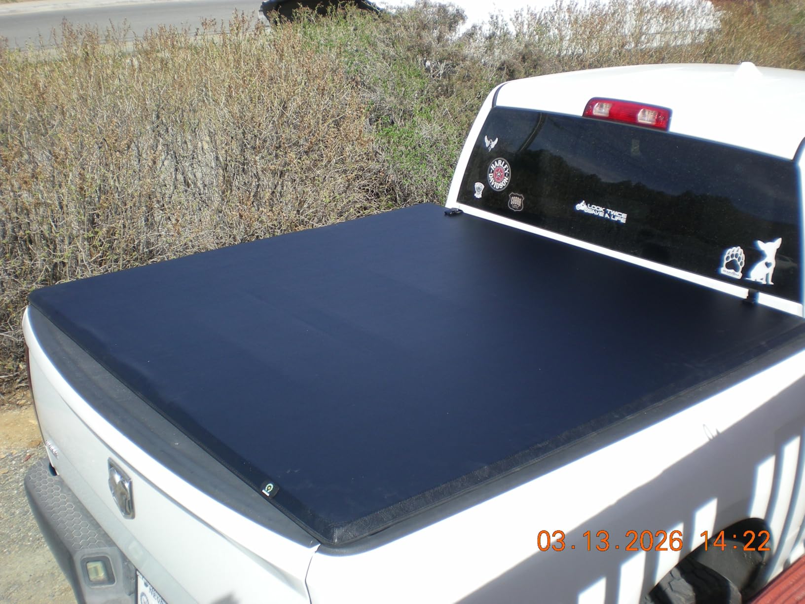 Soft Tri-Fold Truck Bed Tonneau Cover Fit for Dodge Ram 1500 2009-2026 (Incl. Classic & New) 5.7 ft Bed Without Rambox customer photo 1