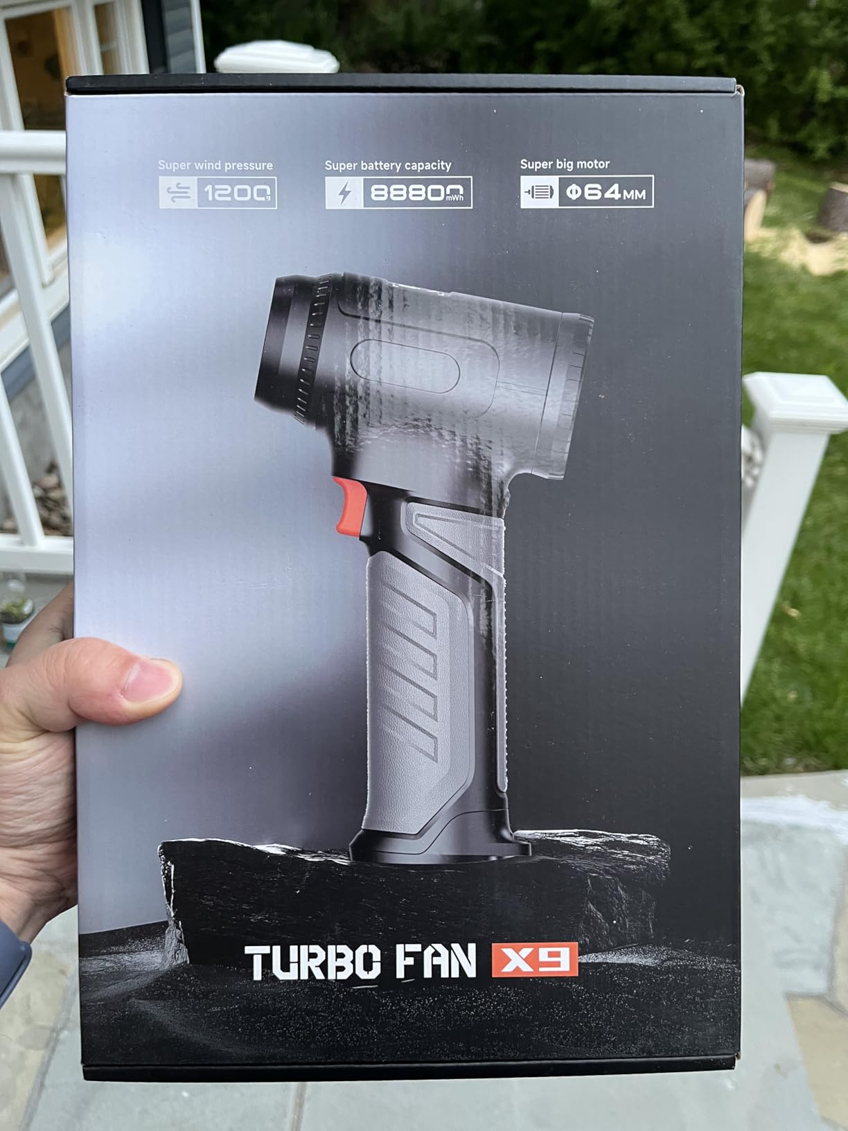 Turbo Fan Cordless Car Dryer Blower, 680CFM 2.65LBs Thrust Air Cannon, 64mm Brushless Motor, 8x3000mAh Battery 30W Fast Charging, Professional Touchless Jet Fan for Auto, SUV & Motorcycle Detailing customer photo 1