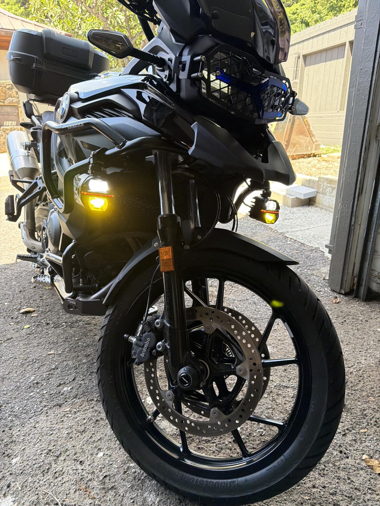 Future Eyes Motorcycle Fog Lights 120W LED Amber Auxiliary Driving Lights with DRL & Strobe, IP67 Waterproof Motorcycle Light for Night Riding, Off-Road, Dirt Bike, ATV, UTV, Golf Cart customer photo 2