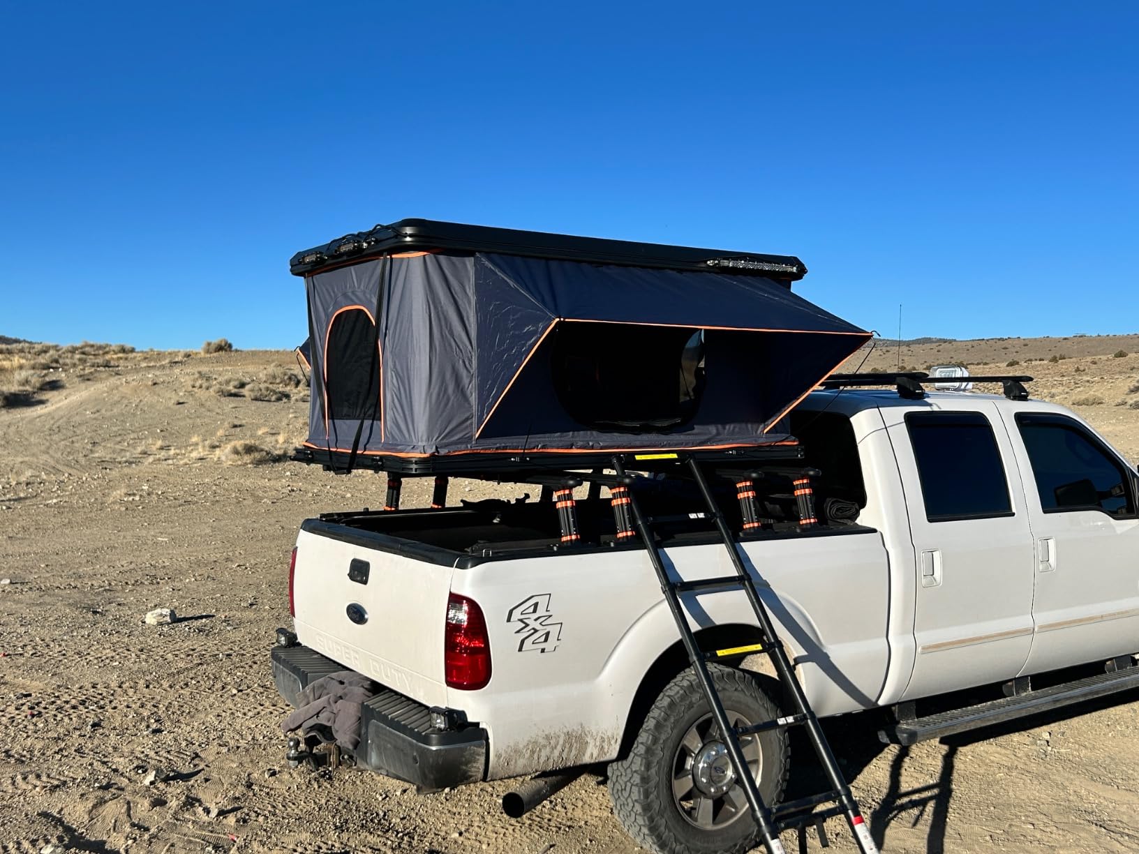 Hard Shell Roof Top Tent with Adjustable Crossbars, 4-Season Waterproof Pop-up Tent with Detachable Thermal Insulation Liner, Anti-Condensation Mat & USB Power Hub for Trucks, SUVs, Vans customer photo 1