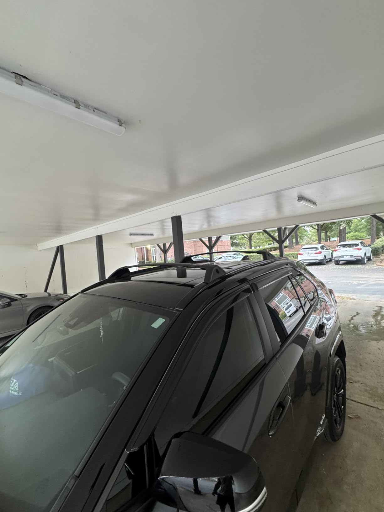 VEVOR Roof Rack Cross Bars, 200 LBS Load Capacity, Compatible with Subaru Crosstrek 2018-2024, Heavy Duty Aluminum Crossbar Racks, Roof Rail Rooftop Cargo Bar for Kayak, Bike, Luggage, Snowboard customer photo 1