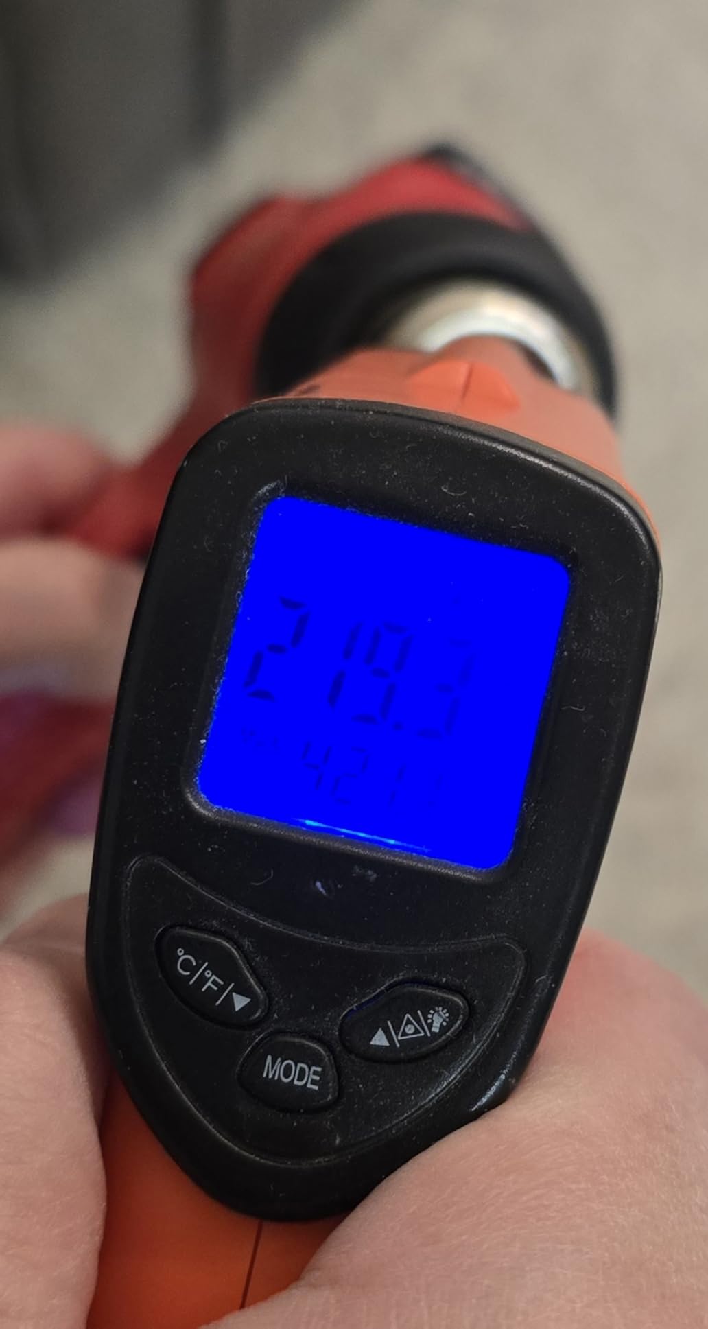 Cordless Heat Gun for Milwaukee 18V Battery, 350W 1022°F (550°C) Soldering Heat Gun, Variable Temperature Control Hot Air Gun Kit with 4 Nozzles and Scraper, for Shrink Tubing, PVC Wrap(NO Battery) customer photo 1