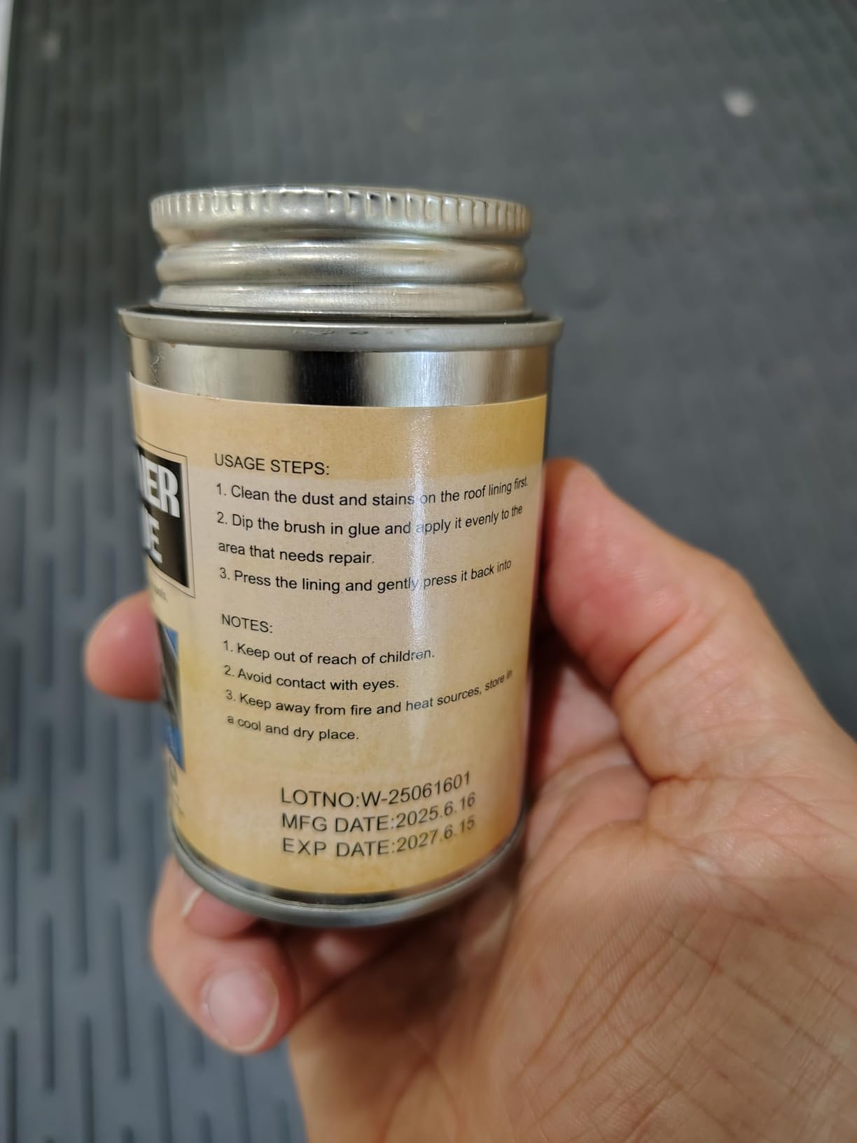 Headliner Repair Glue, Car Headliner Adhesive for Cars Headliner Repair Glue Flexible Car Roof Liner Adhesive with Brush for Automotive interiors, Fabric, Leather, 150ML customer photo 1