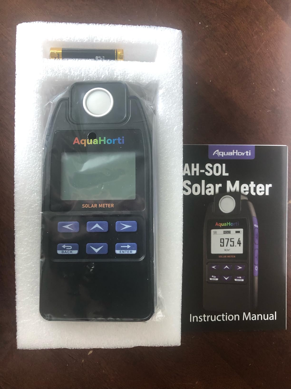 AH-SOL Solar Power Meter - High Precision Digital Solar Irradiance Meter for Solar Panel Installation, Sunlight Intensity Measurement, Research and More customer photo 1