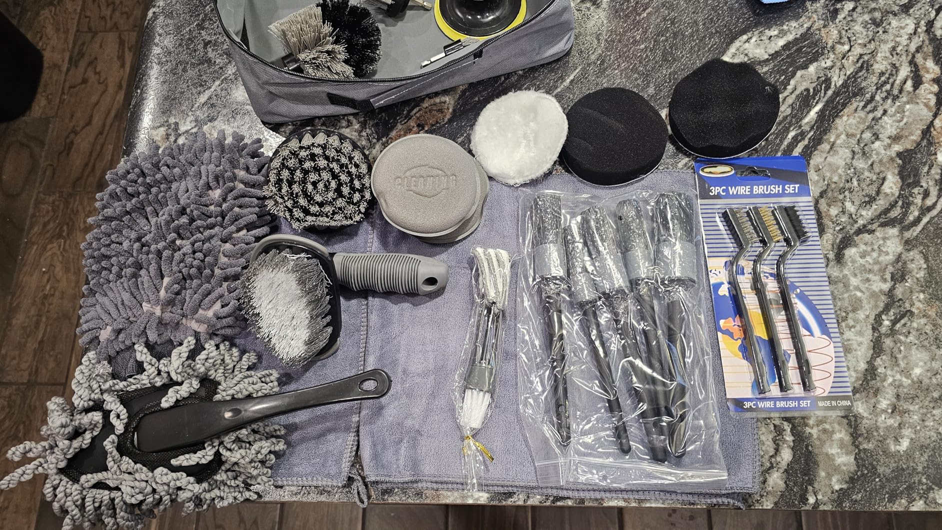THINKWORK Car Detailing Kit, Car Detailing Brush Set with Extension Pole customer photo 2