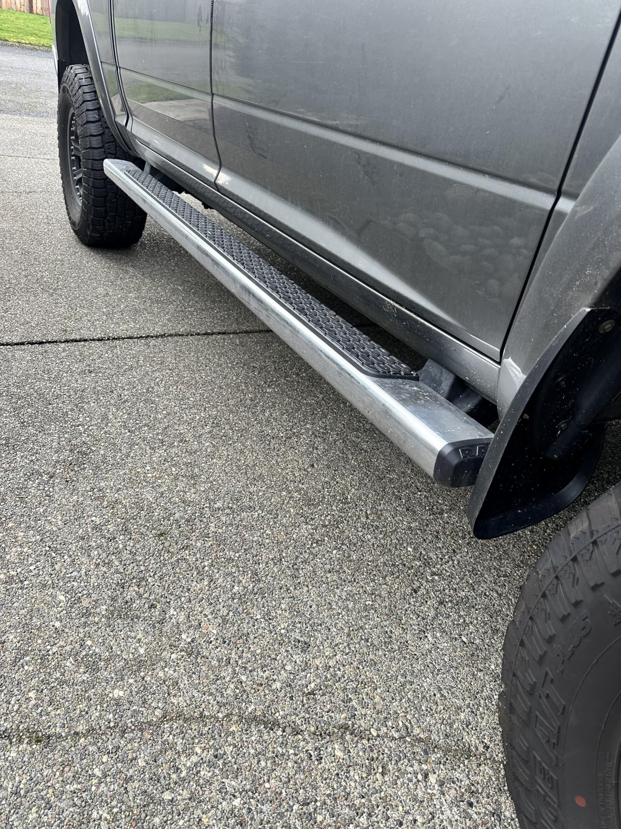 Running Boards Compatible with 2025 2026 Toyota 4Runner(Without Side Skirts), Dual-Stage Textured Black Powder Coated, 4Runner 4 Inch Drop Down Side Steps Made with Carbon Steel. customer photo 2
