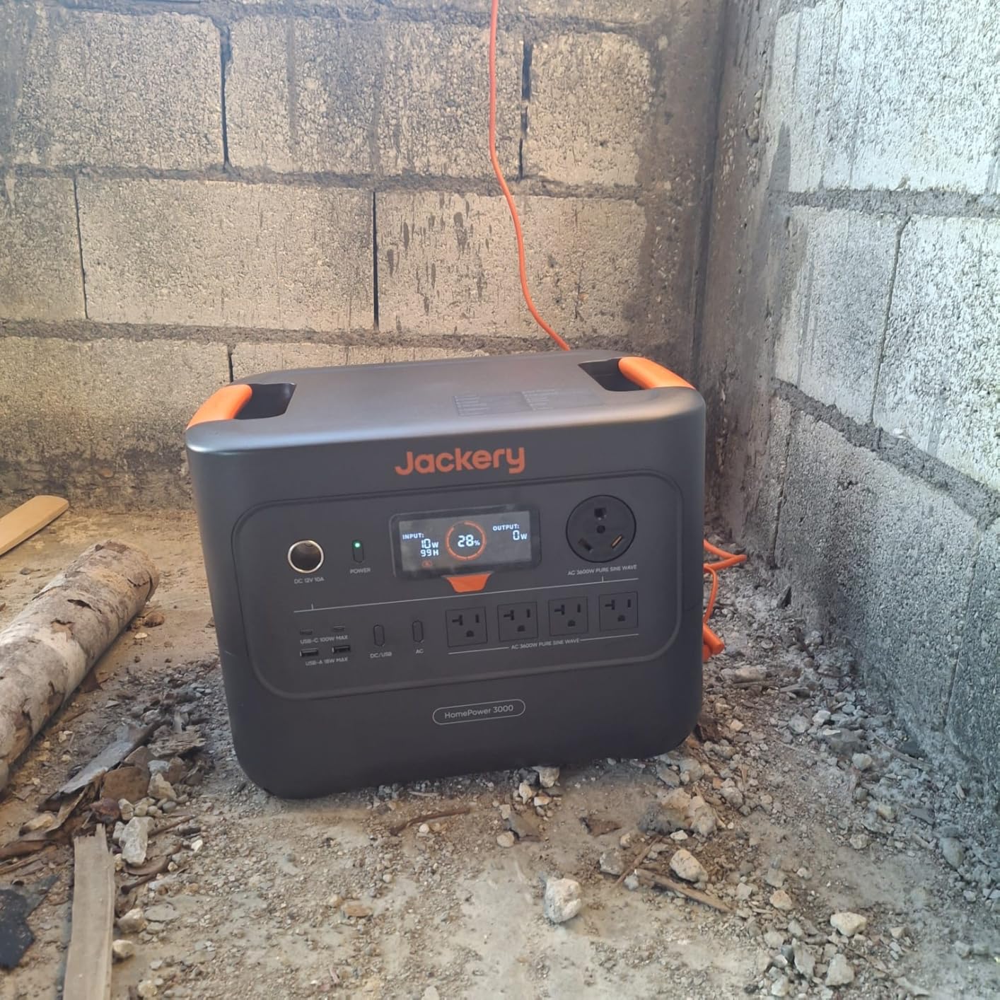 Jackery HomePower 3000 and 2x200W Solar Panels, 3072Wh, 3600W AC Output | 7200W Surge, LFP Battery, Solar Generator, Essential Backup for Home Use, Power Outage, RV, Emergencies customer photo 1