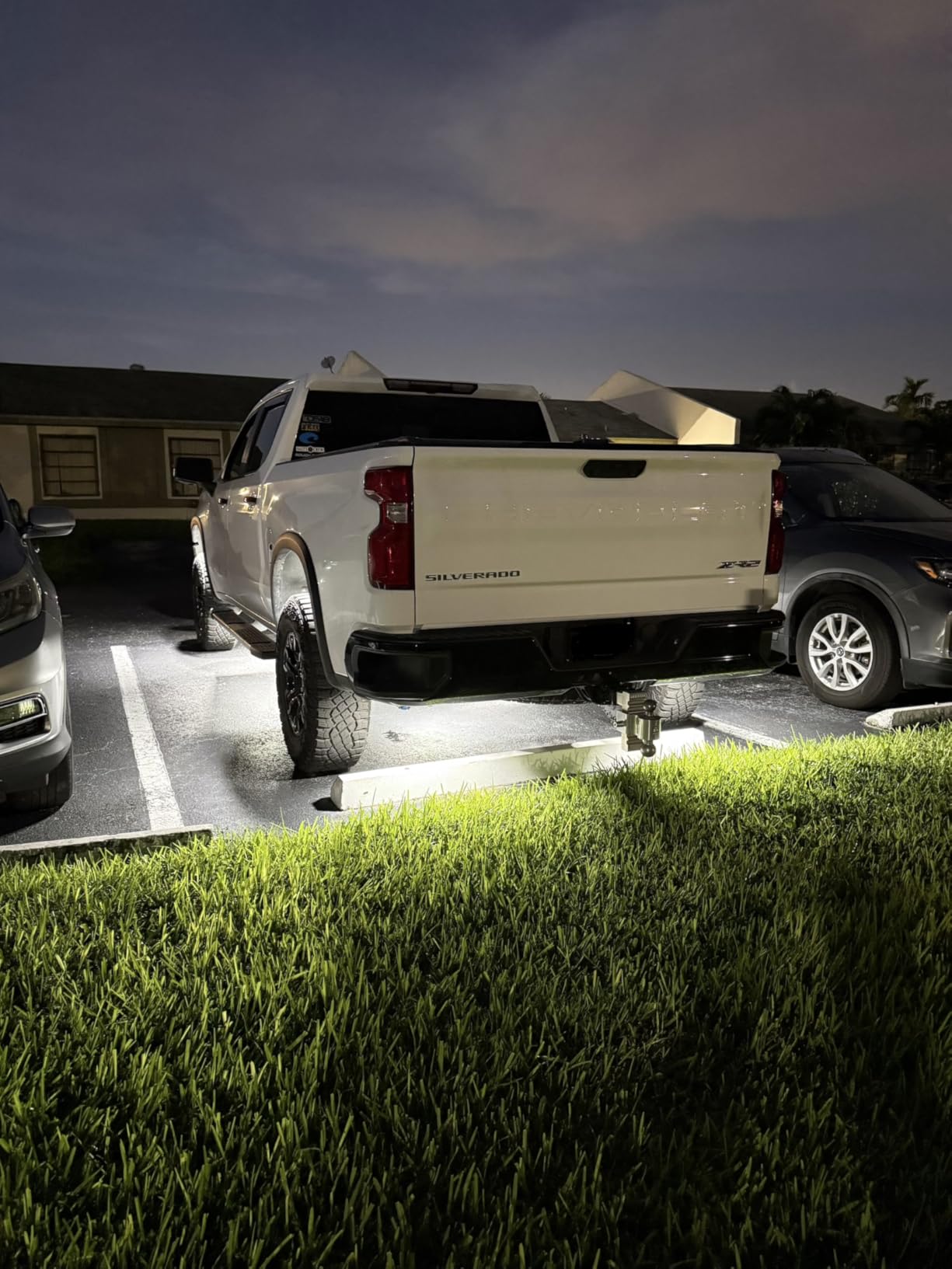 20 Pods Metal Aluminum White Rock Lights with Switch Wiring Harness,1860LEDs Super Bright Underglow Light Waterproof Led Lights for Trucks Jeep Off Road ATV UTV SUV,Plug and Play,Easy to Install customer photo 2