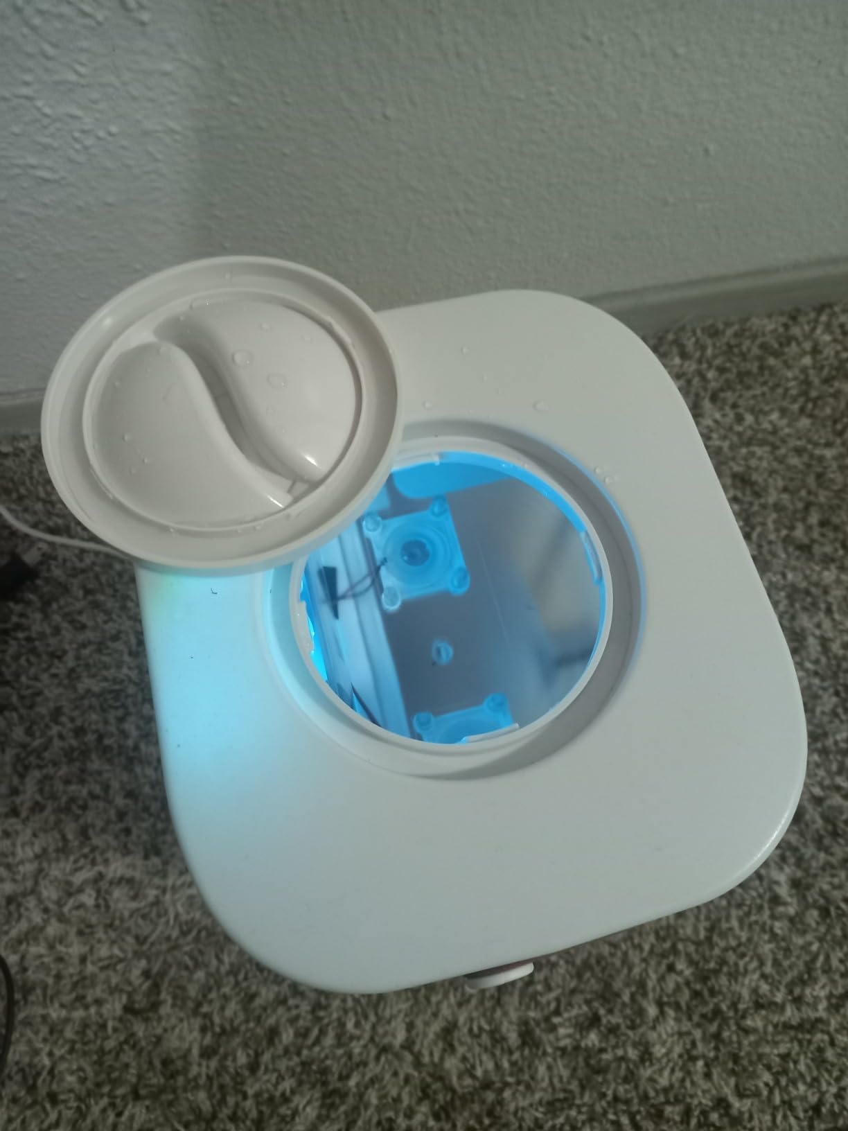 Mini Air Conditioner, Rechargeable Built-in Battery, Portable Evaporative Air Cooler w/Remote, 7H Auto-off, Water Tank & 2 Ice Packs & 2 Sprays, Personal Cooling Fan For DesktopRoom/Outdoor, White customer photo 2