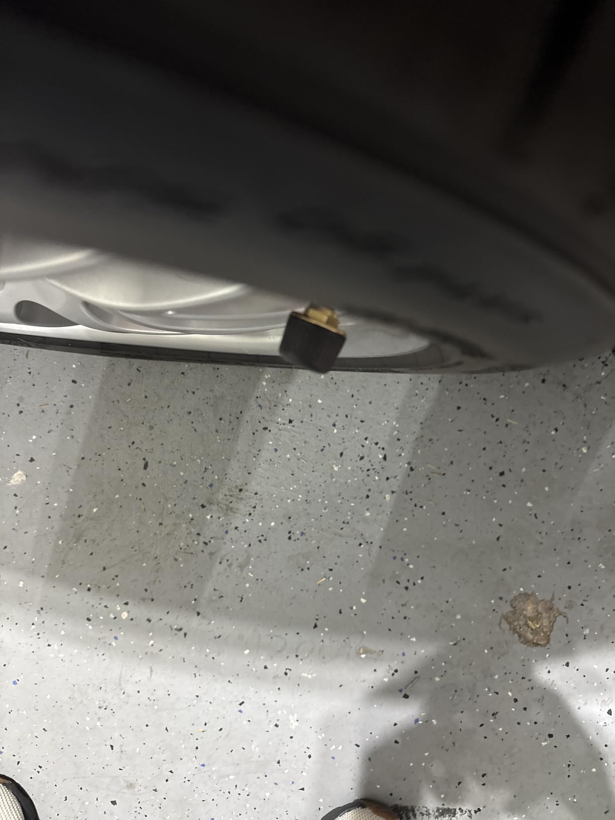 Marcala Tire Pressure Monitoring System - Set of 4 TPMS Sensors for Trailer, RV, Camper, Truck (0-98PSI) | 50ft Extended Range Air Monitor Kit | Solar Charge & 6 Alarm Modes | Be Safe & Prevent Flats customer photo 2