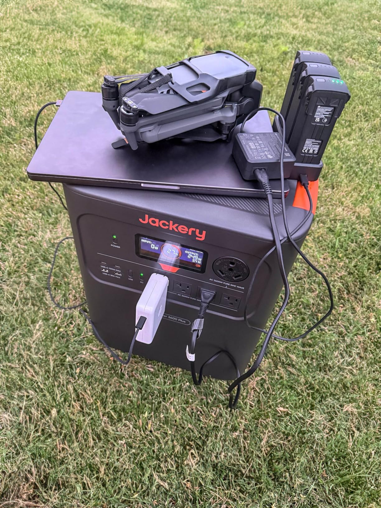 Jackery HomePower 3600 Plus Power Station, 3584Wh, 3600W AC Output customer photo 1