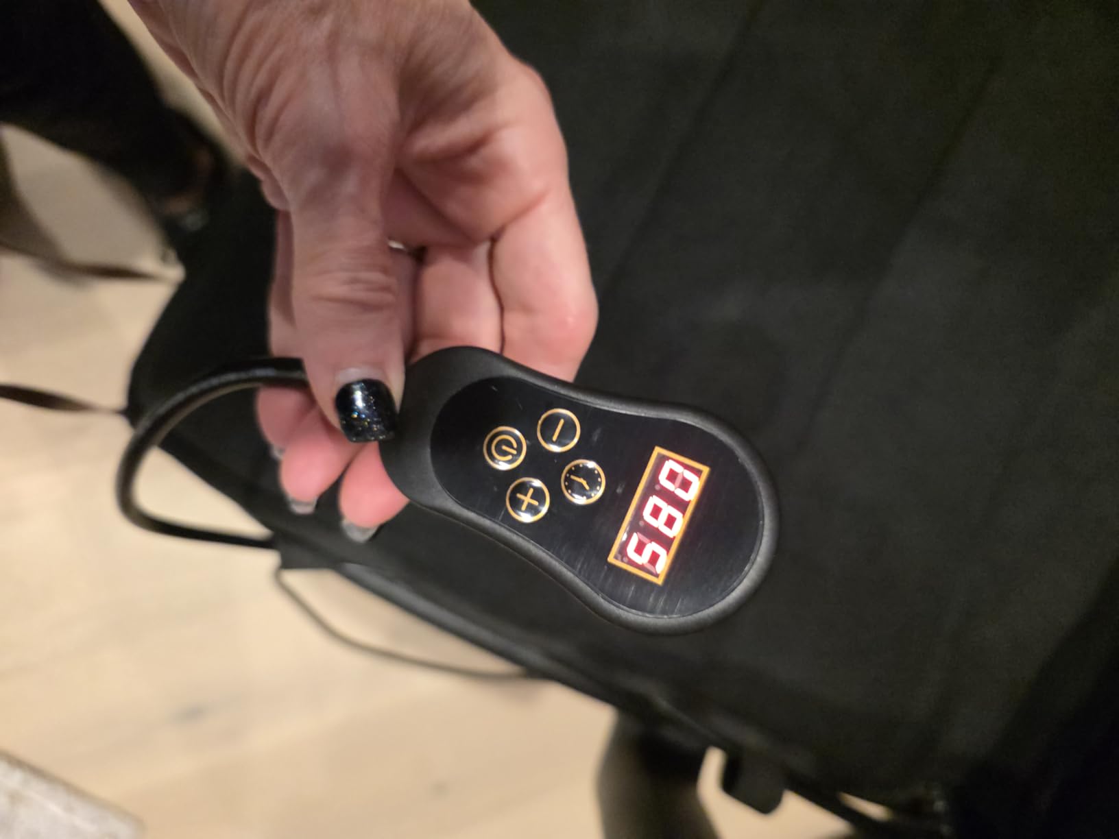 Heated Seat Cushion for Office - 12V Chair Heating Pad - Thick Seat Warmer with 7 Temp Levels & 12H Timer - Fast Heated Cover for Back, Hips Etc. Gift Packaging (Black) customer photo 2