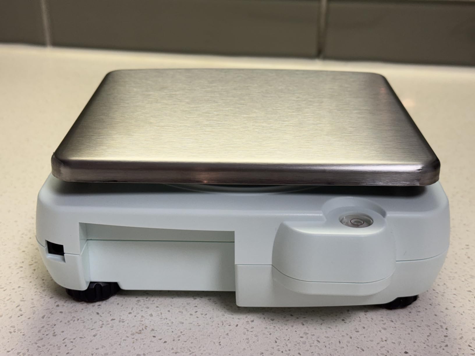 Lab Scale 5000g x 0.01g, High Precision Digital Analytical Balance, 0.01g Accuracy Electronic Scale with Backlit LCD, for Laboratory, Kitchen, Jewelry, Scientific Research customer photo 1