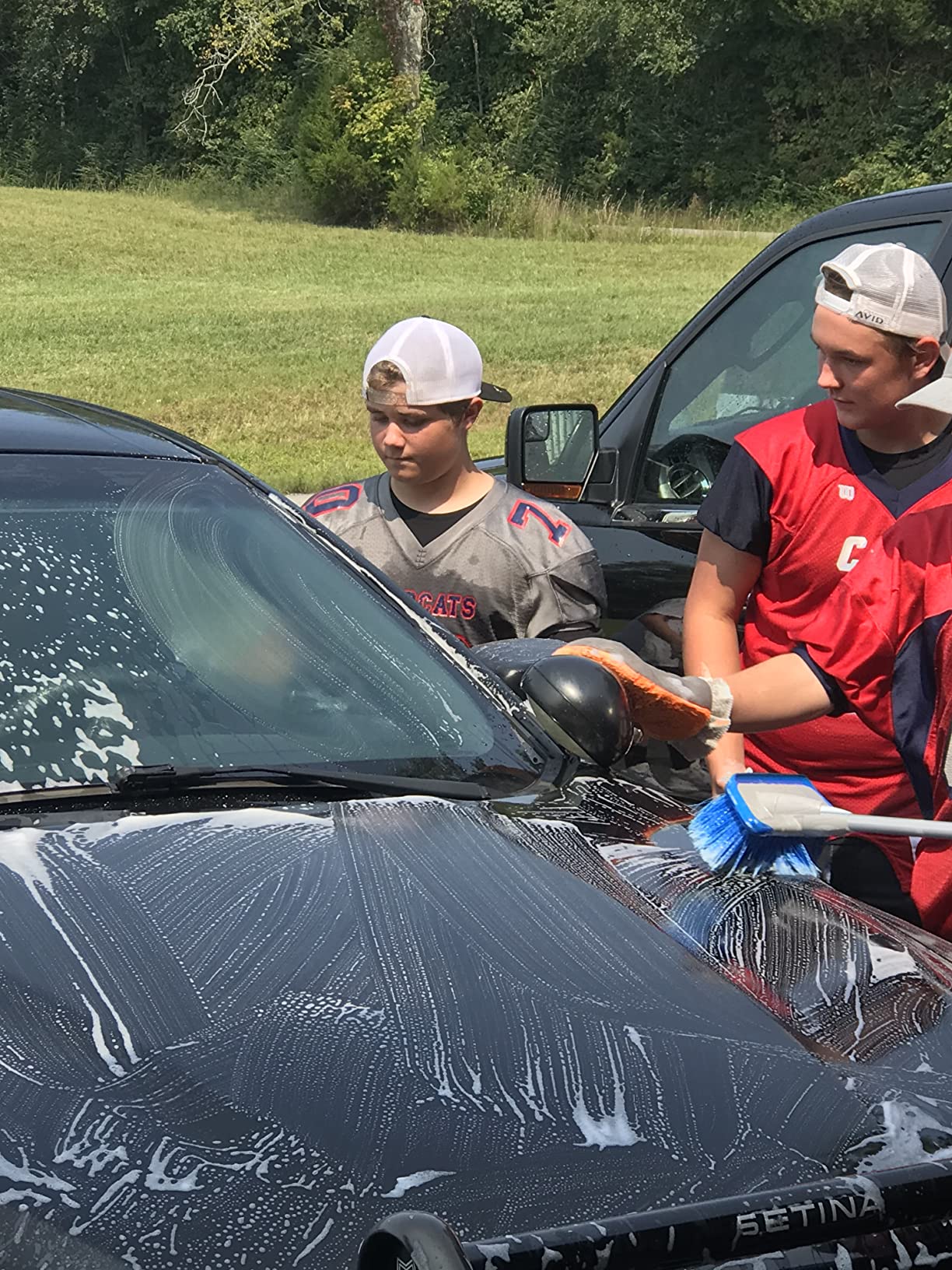 8Pcs Wheel Brush, Tire Brush, Wheel Cleaner Brush Set - 2 Soft Wheel Cleaning Brushes, Detailing Brush & Hard Tire Scrubber, Flexible and Durable Rim Cleaning Brush Kit for Wheels and Tires customer photo 2