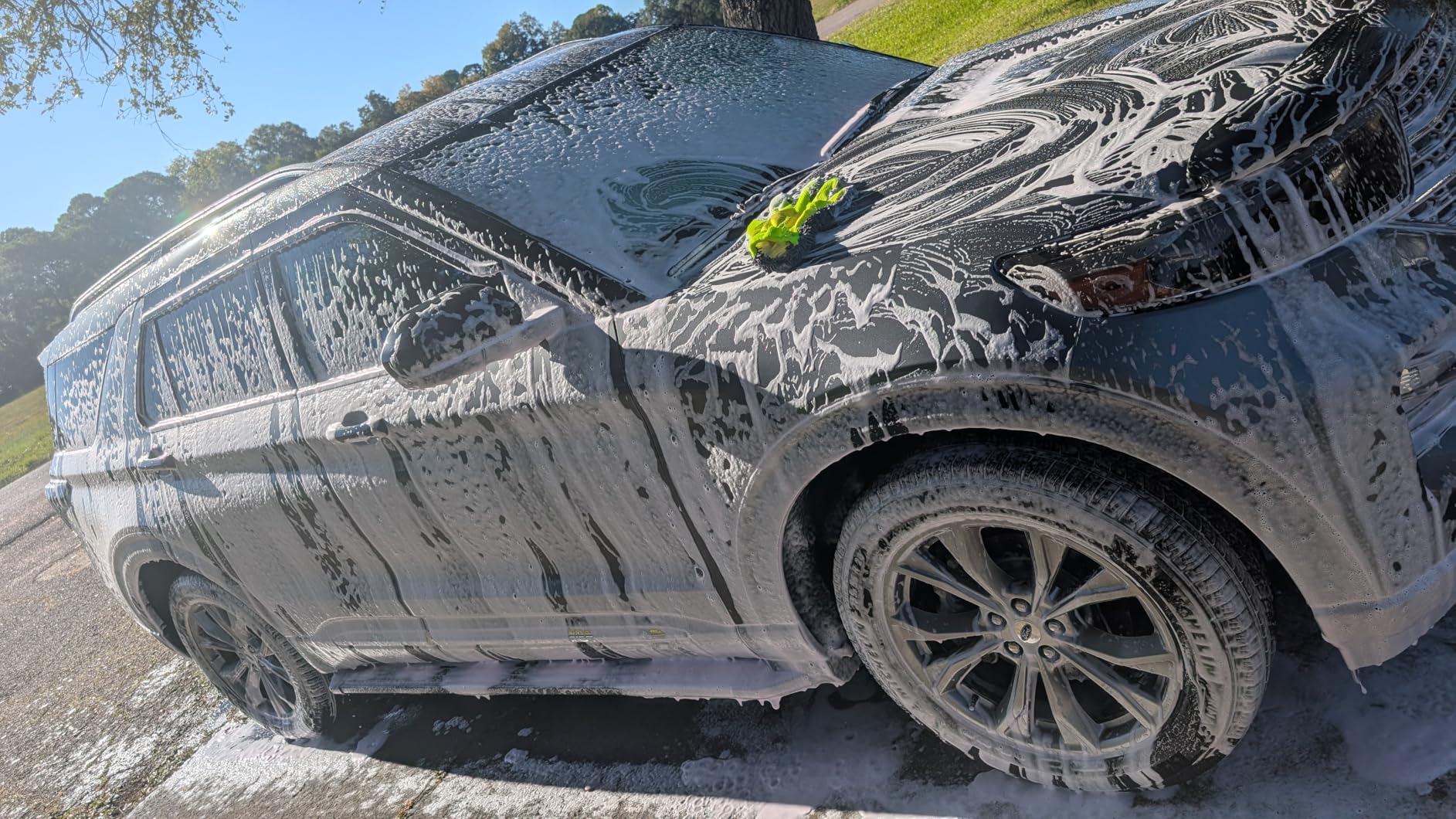 AstroAI Foam Cannon for Pressure Washer, Snow Clear Foam Cannon, Wide Neck Foam Blaster Adjustable Nozzle for Car Wash Accessories customer photo 1