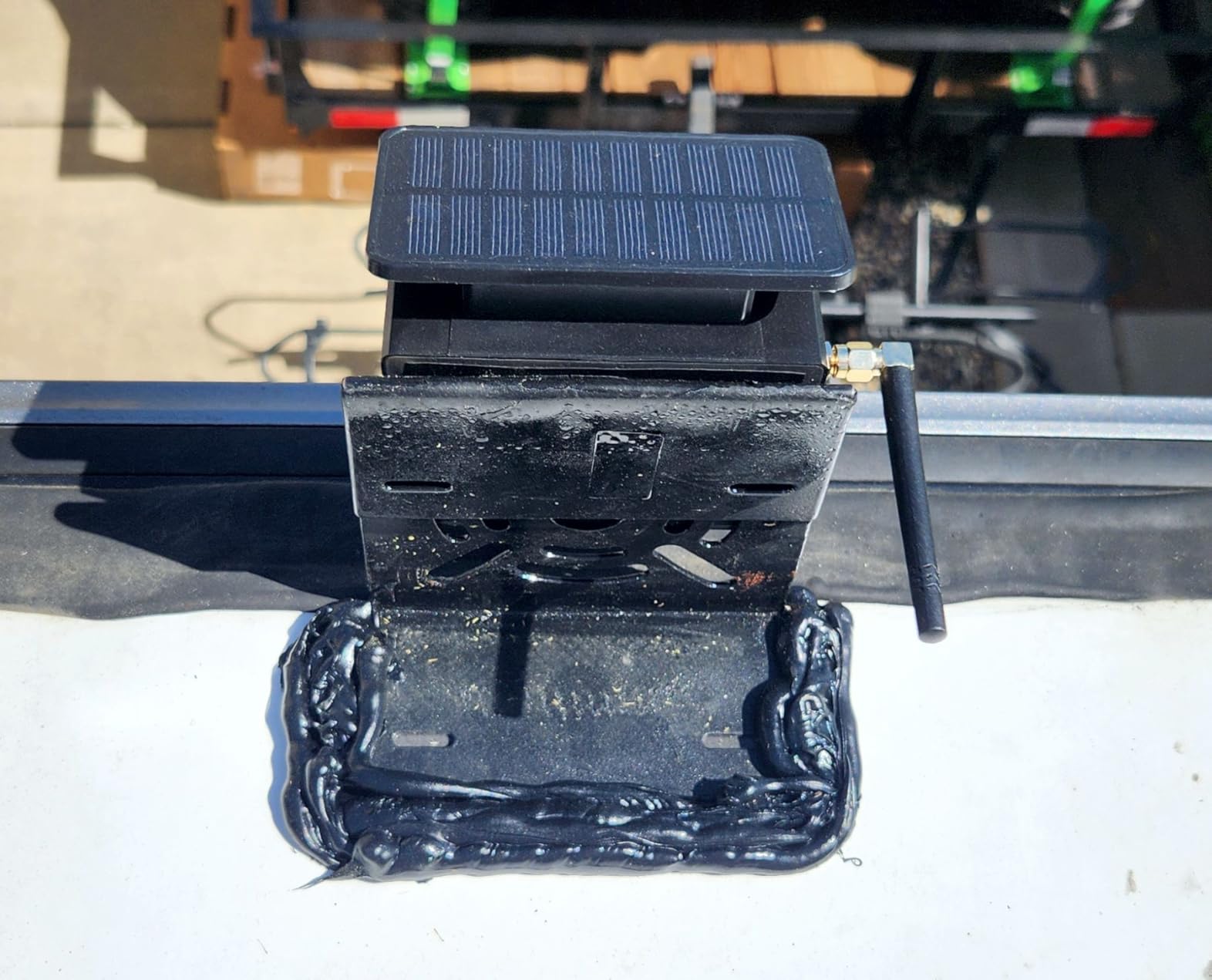 Wireless Backup Camera for Towable-RV: Magnetic No Wiring Setup Long Distance Signal for Thor/Forest River Series RVs - 7.3