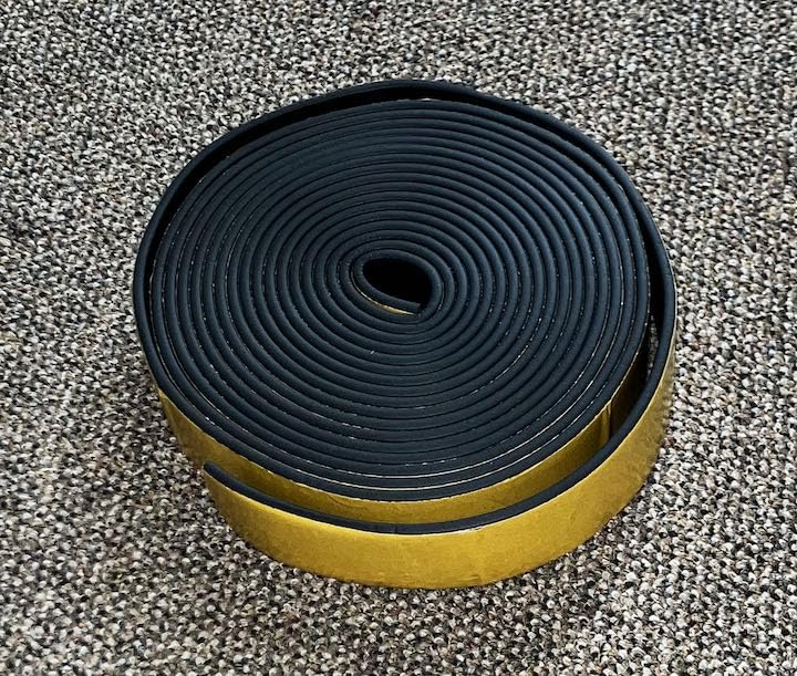 25 ft Truck Cap Seal for Truck Cap 200 Lbs or Less 2