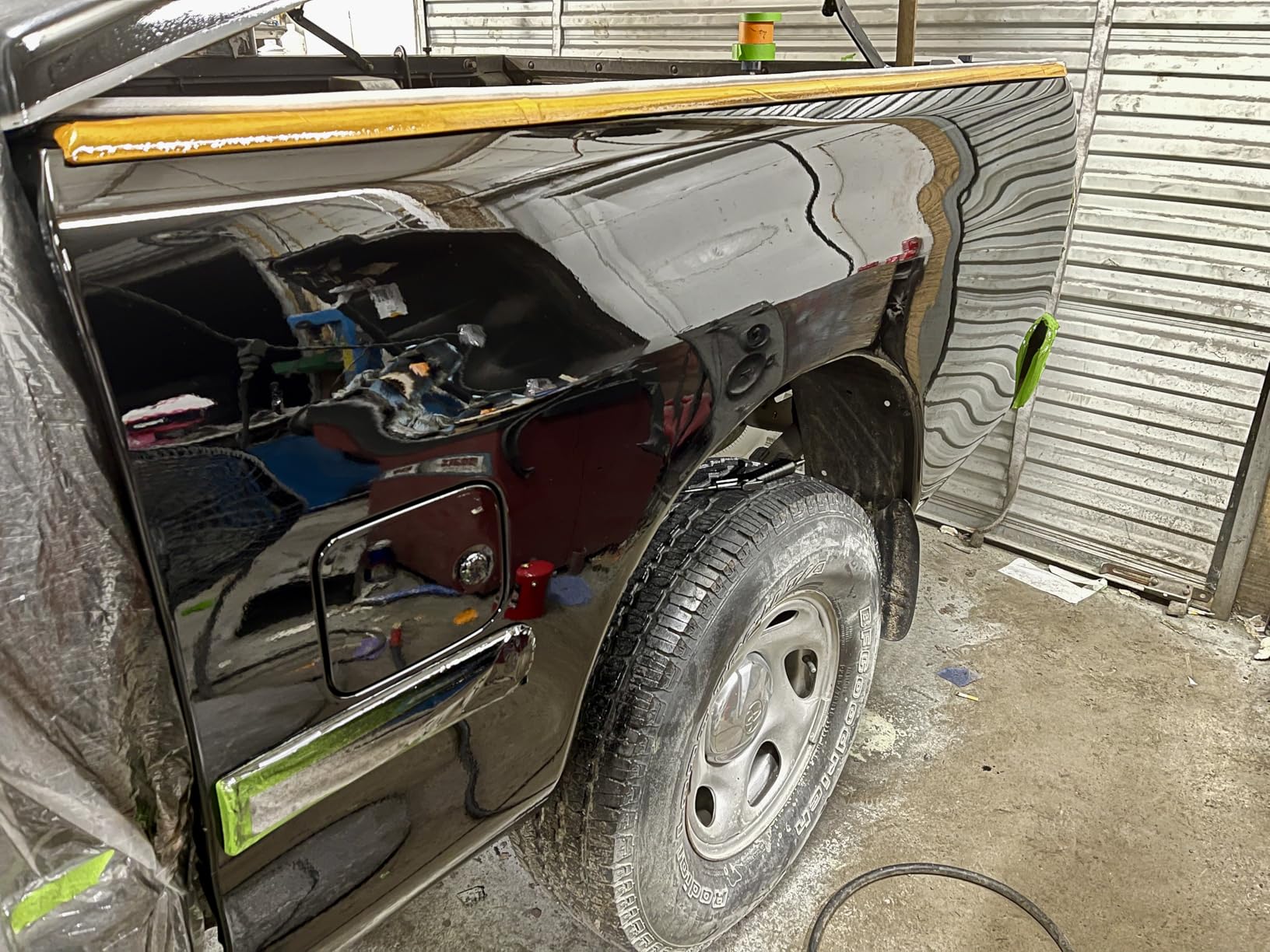 2K Clear coat Automotive Paint Kit - High Gloss 4:1 Acrylic Clear Coat with Hardener | 1 Gallon (3.78L) + 1 Quart | Durable Auto Clearcoat for Cars, Professional Automotive Refinishing customer photo 1