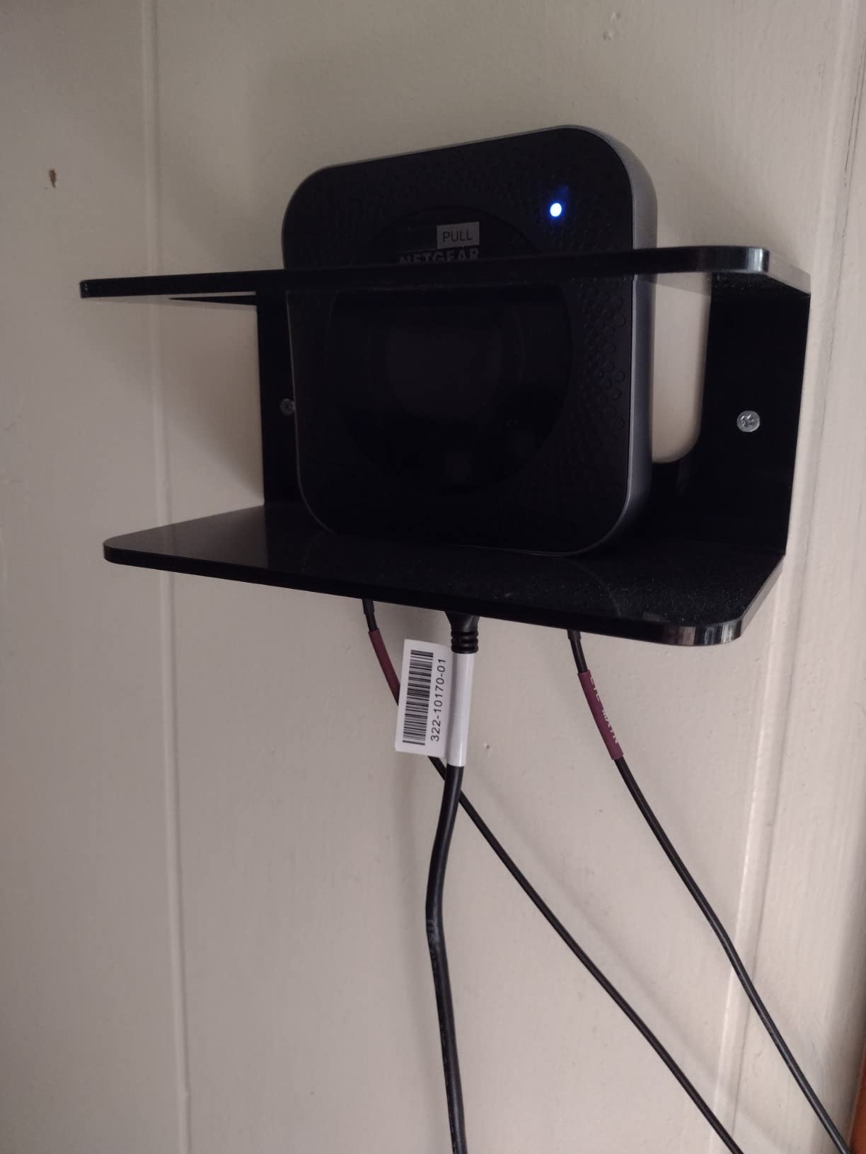 NETGEAR Nighthawk 5G Mobile Hotspot M7 with eSIM or SIM | Portable WiFi 7 Router for Travel in 140+ Countries | Supports 32 Devices | Unlocked 5G/4G LTE | 3.6Gbps Speed | AT&T, T-Mobile customer photo 2