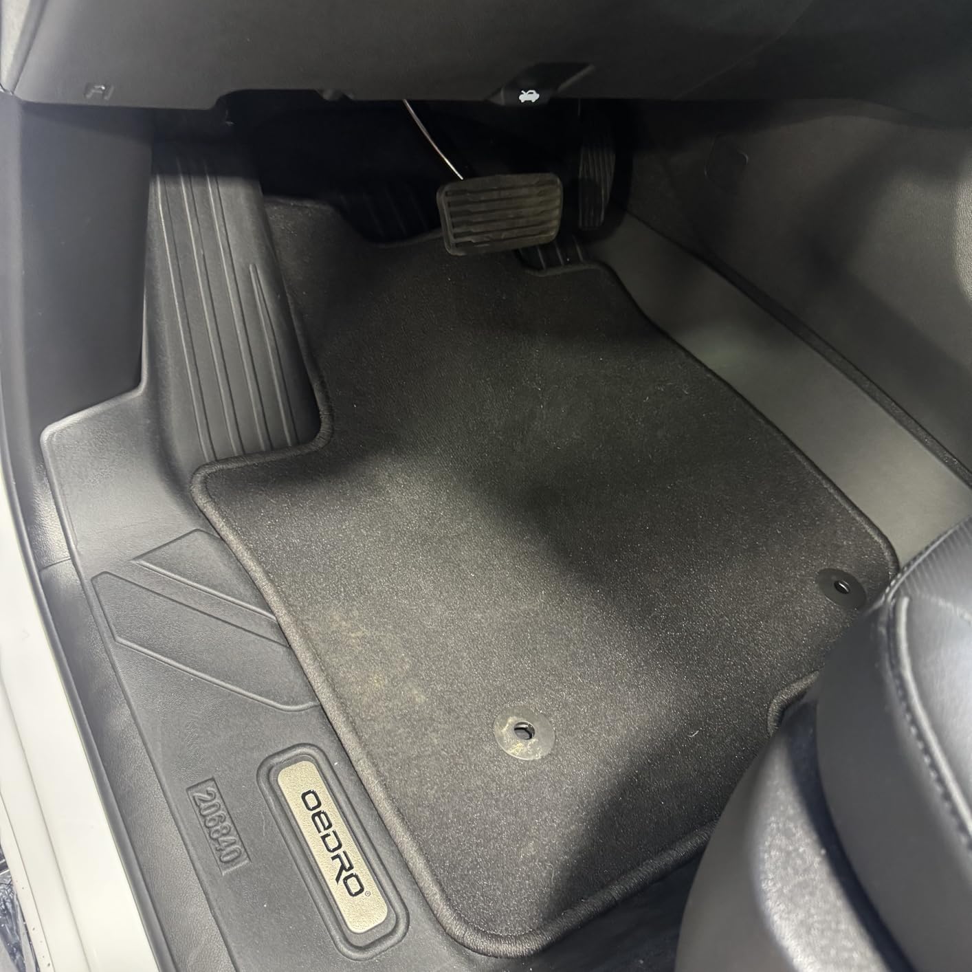 OEDRO Upgraded Floor Mats for 2019-2026 Chevy Silverado/GMC Sierra 1500 Crew Cab & 2020-2026 Silverado/Sierra 2500HD 3500HD, Bucket Seat, All Weather Custom Fit Silverado Accessories Floor Liners customer photo 2