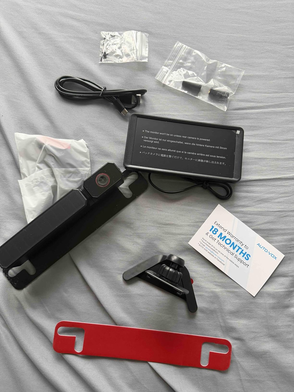 AUTO-VOX 6 Inch Solar Backup Camera Wireless: 2 Minute Install, 16:9 1080P HD Monitor, Dual Channel Split Screen, Clear Live View, DVR Recording, IP69K Waterproof Back up Camera for Car, Truck, Trailer customer photo 1