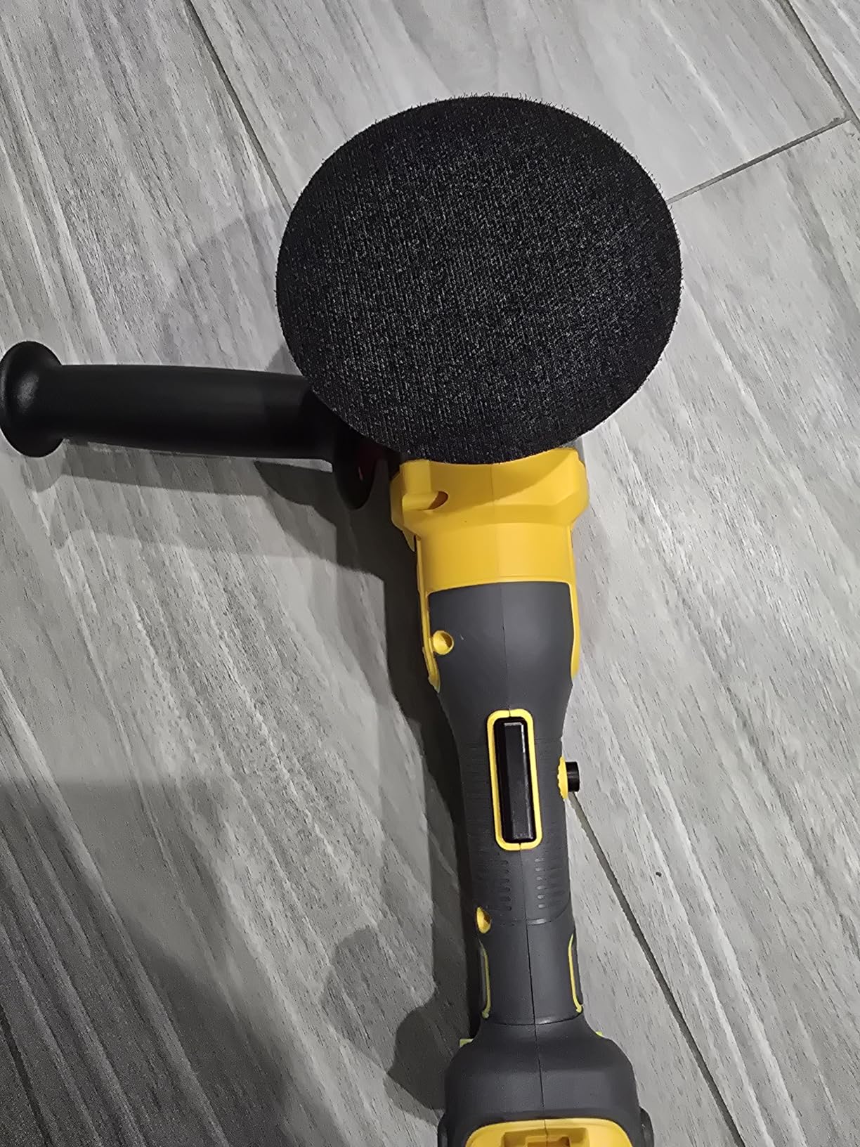 Cordless Buffer Polisher for Dewalt 20v Max Battery, 6 Inch Brushless Rotary Car Buffer Polisher, Variable Speed 1000-6000 RPM, Detachable Handle Polisher for Car Detailing,Sanding Waxing (No Battery) customer photo 1