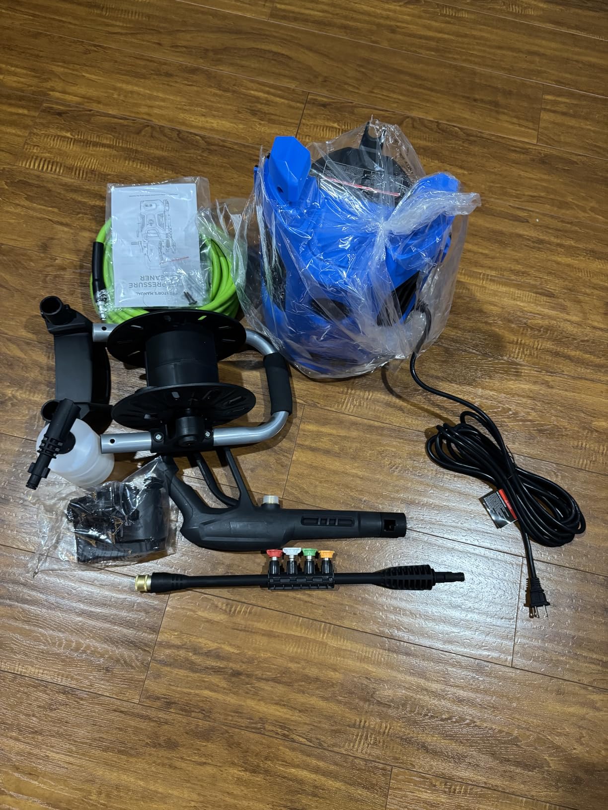 Professional 4200PSI 4GPM 212CC Gas Pressure Washer, 7.0 HP Commercial Gas Power Washer with 3L Foam Bottle 10