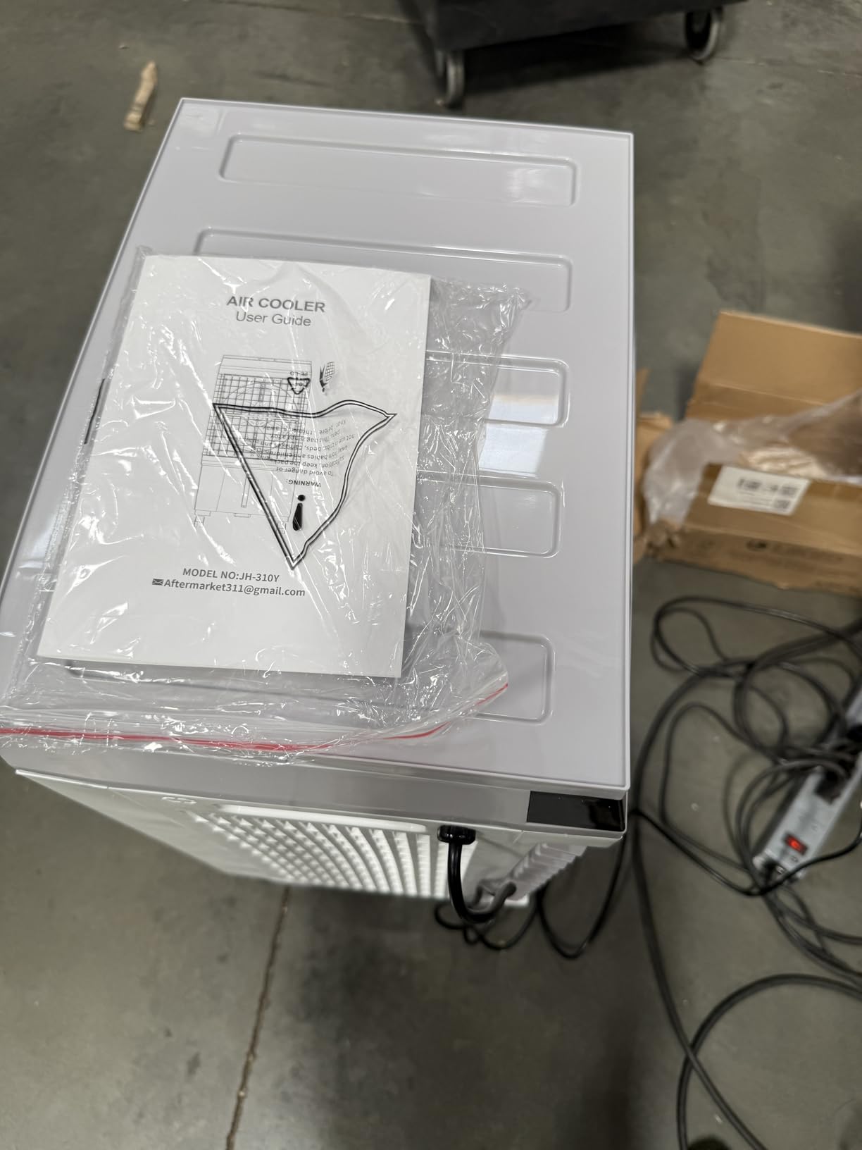 Uthfy Evaporative Air Cooler, 3-IN-1 Swamp Cooler with 5.3 Gallon Water Tank, 6 Ice Packs, Remote, 12H Timer, 120 Degree Oscillation, Portable Cooling Fan with 3 Speeds for Bedroom Home Office Garage customer photo 2