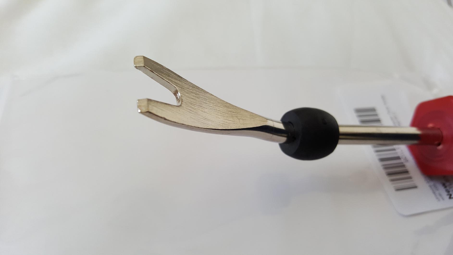 Lisle 35260 Plastic Fastener Remover customer photo 1