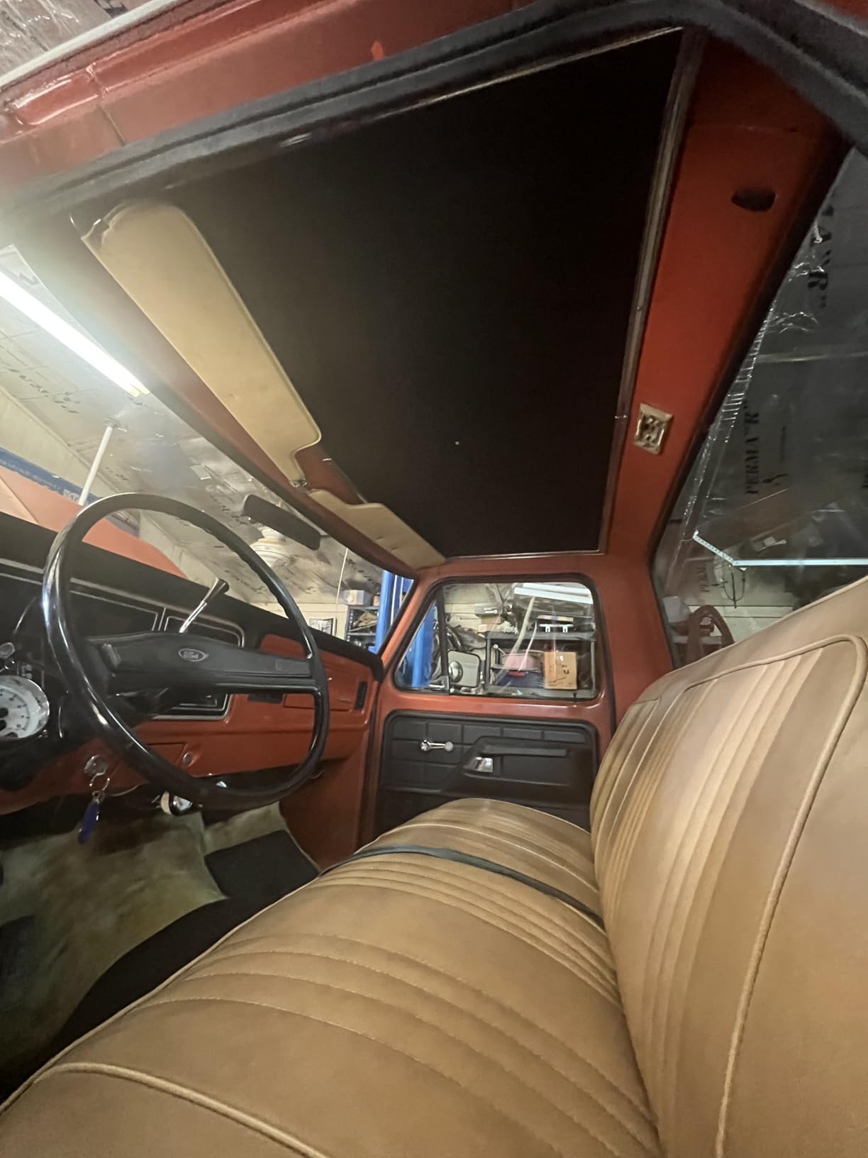 3M Black Super Weatherstrip and Gasket Adhesive, 08008, 5 fl oz, 1 Per Pack customer photo 1