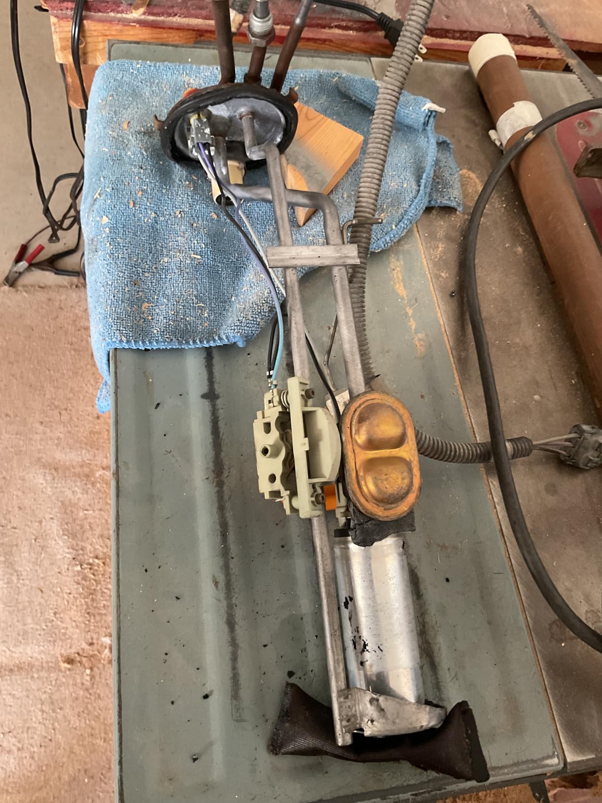 J-B Weld 8265S Original Cold-Weld Steel Reinforced Epoxy - 2 oz customer photo 1