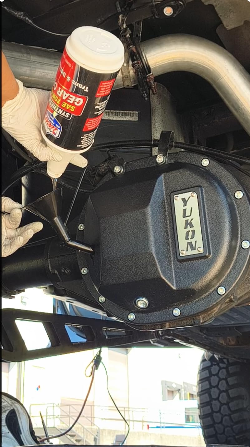 Lucas Oil 10047 SAE 75W-90 Synthetic Gear Oil/Transmission and Differential Lube - 1 Quart customer photo 2