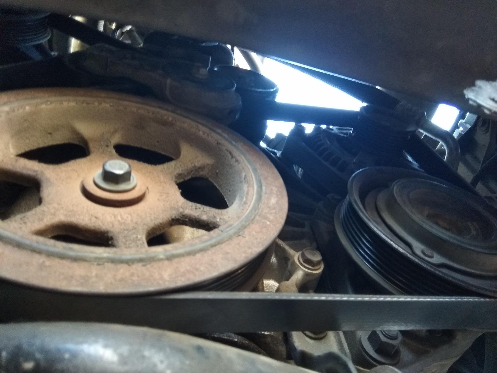 Bando USA 6PK2095 OEM Quality Serpentine Belt customer photo 2