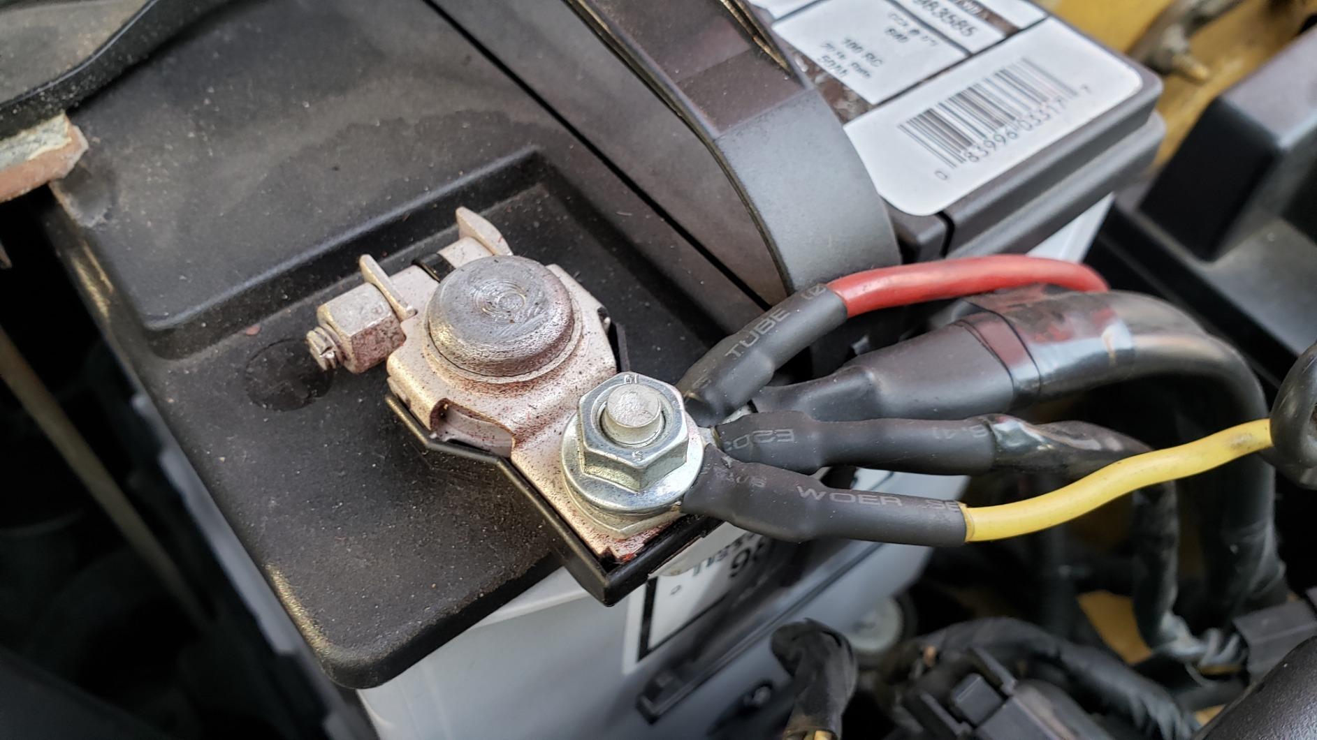 CRC 05046 Battery Terminal Protector - 7.5 Wt Oz. customer photo 1