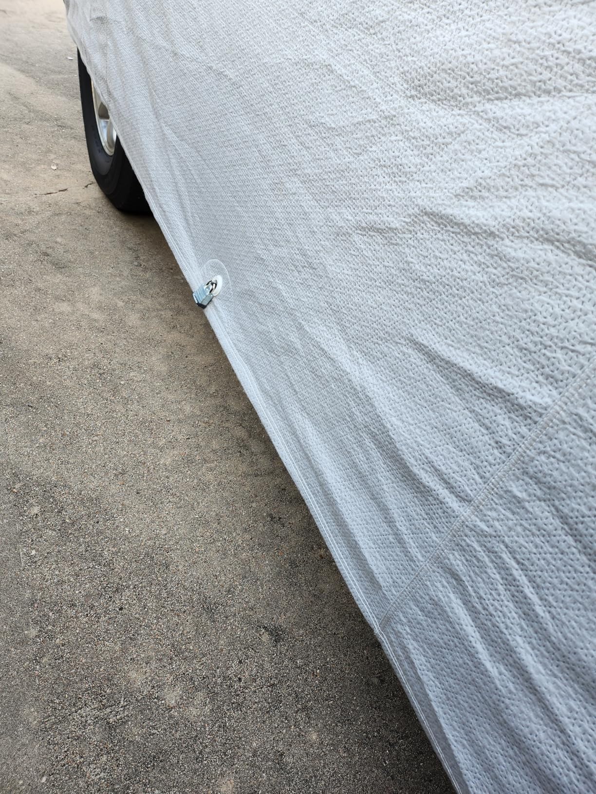 Master Lock 715DAT Braided Steel Car Cover Cable with Laminated Steel Padlock, 7 ft cable and 1-1/8 in. Wide Lock customer photo 2