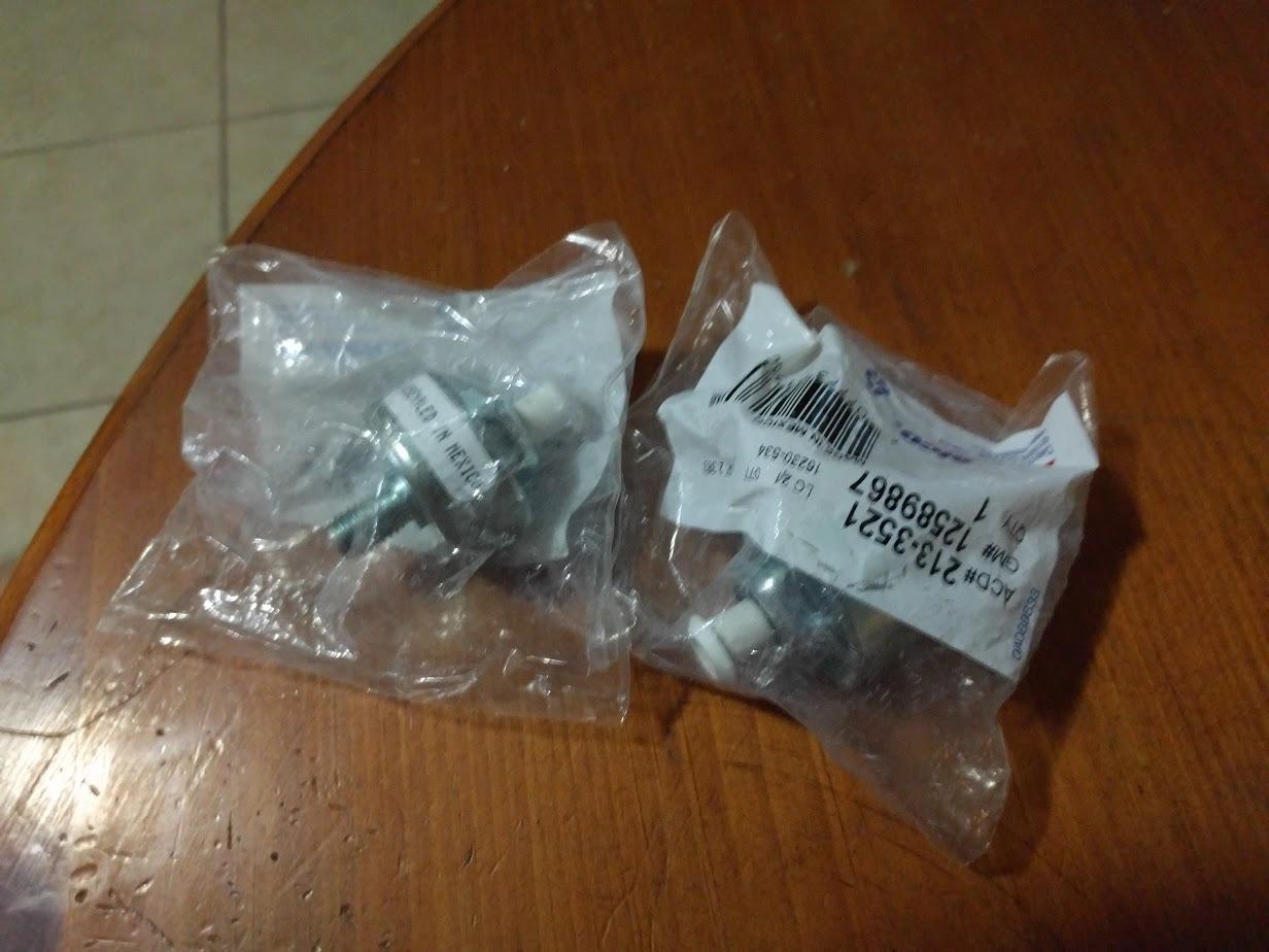GM Genuine Parts 213-3521 (12589867) Ignition Knock (Detonation) Sensor customer photo 2