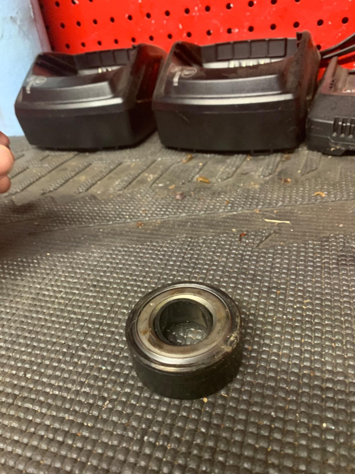 Lisle 28950 Truck Wheel Stud Installer customer photo 2