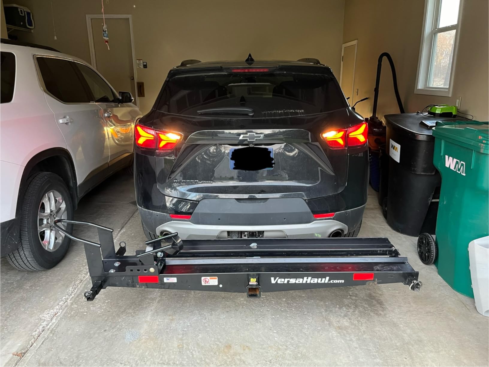 Camco Motorcycle Wheel Chock for Trailer - Includes Handlebar Straps & Mounting Hardware - Keep Your Motorcycle Upright During Transit - Mountable to Trailer or Truck Bed - Universal Tire Fit (66100) customer photo 1