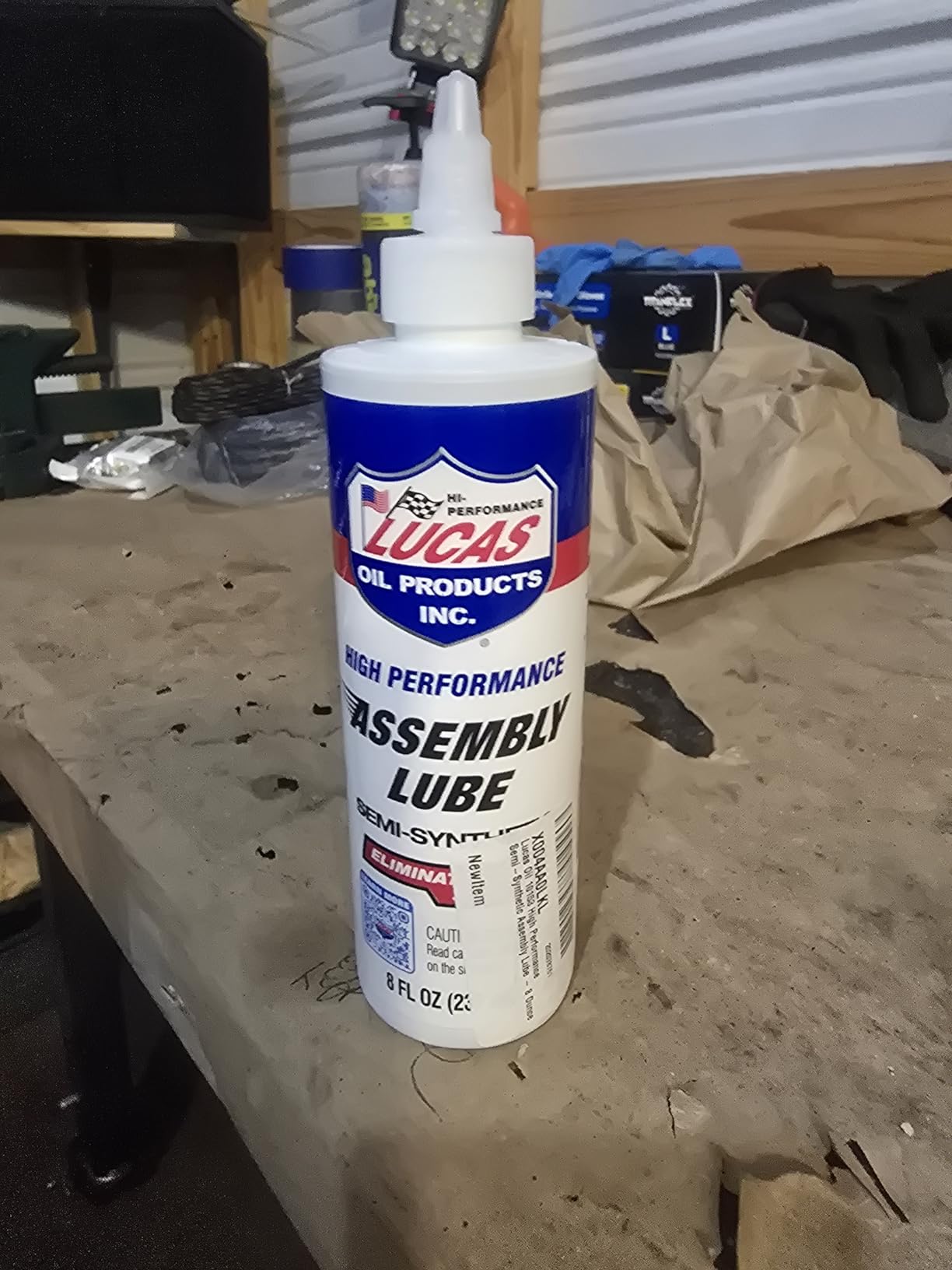 Lucas Oil 10153 High Performance Semi-Synthetic Assembly Lube - 8 Ounce customer photo 2