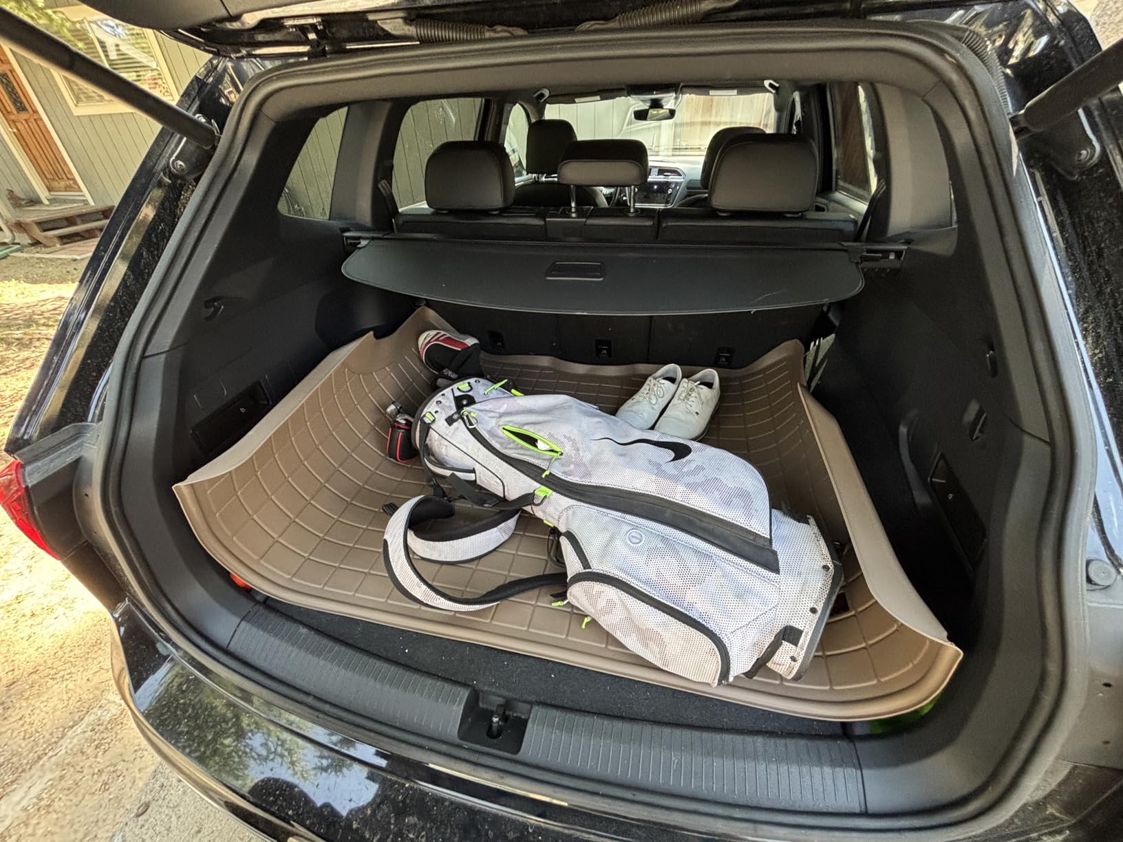 WeatherTech Cargo Trunk Liner for VW Tiguan, Behind 2nd Row (40975), Black customer photo 2