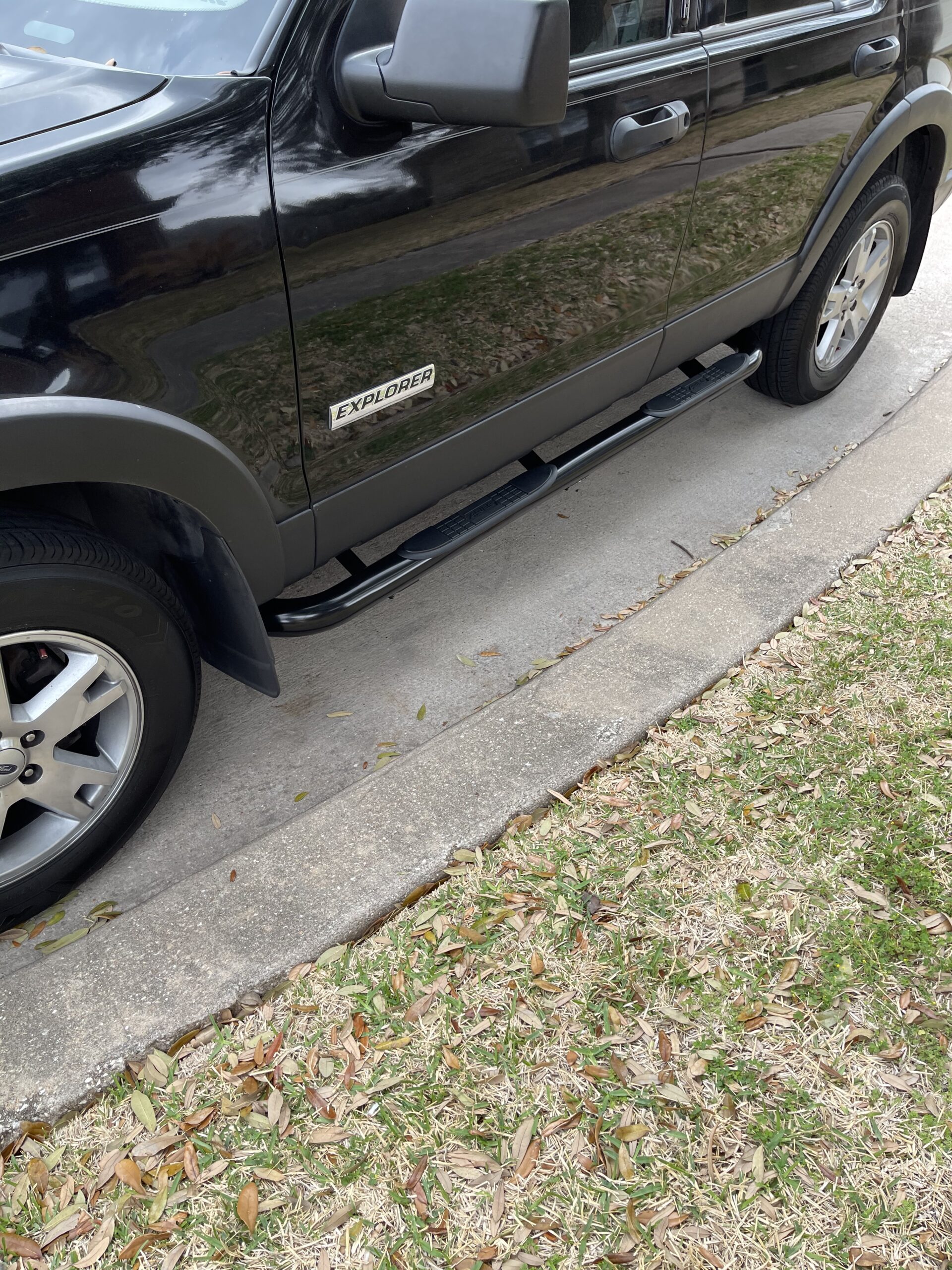 ARIES 203018 3-Inch Round Black Steel Nerf Bars, No-Drill, Fits Select Ford Explorer customer photo 2