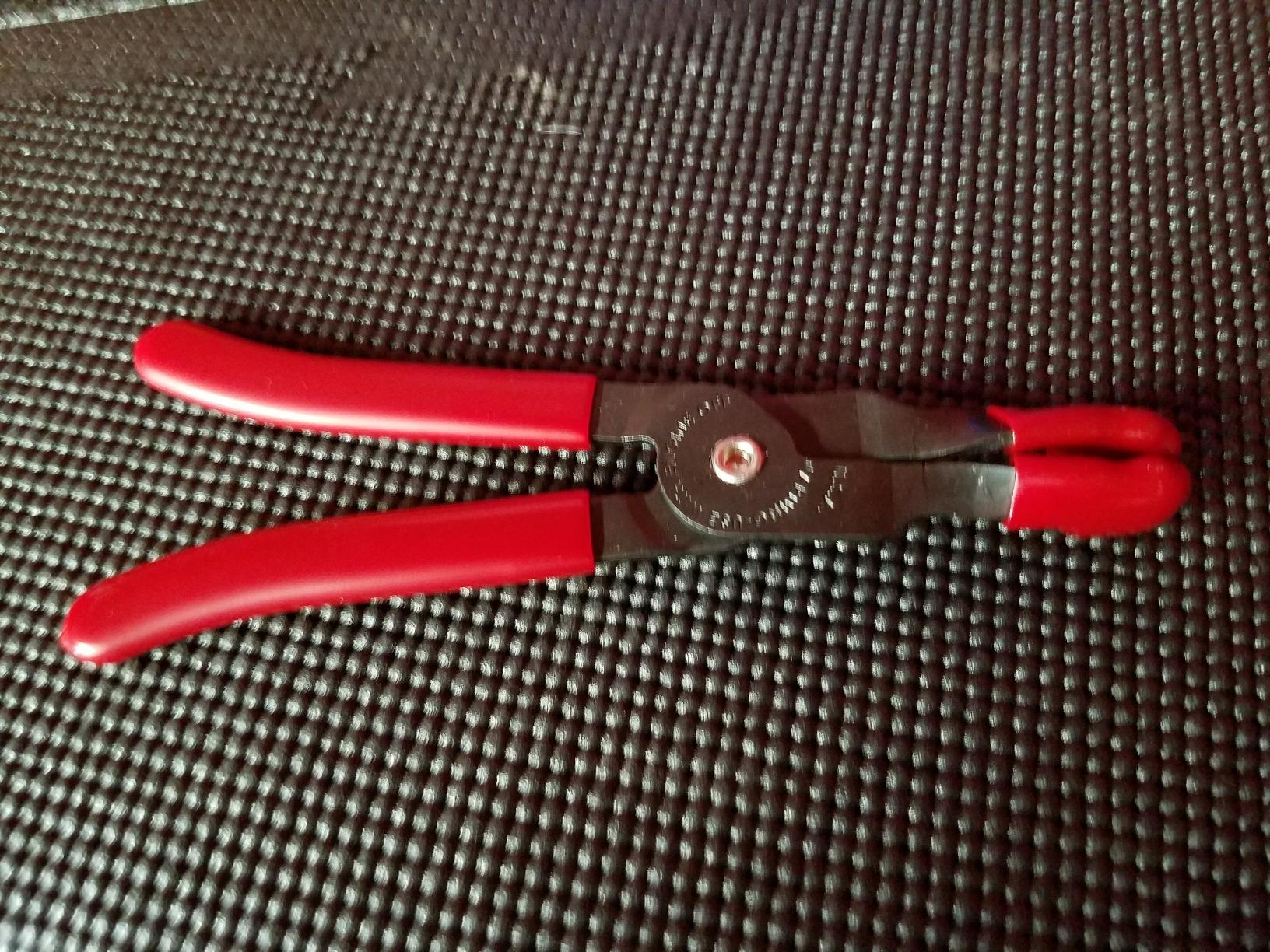 Lisle 52990 Spark Plug Pliers customer photo 1