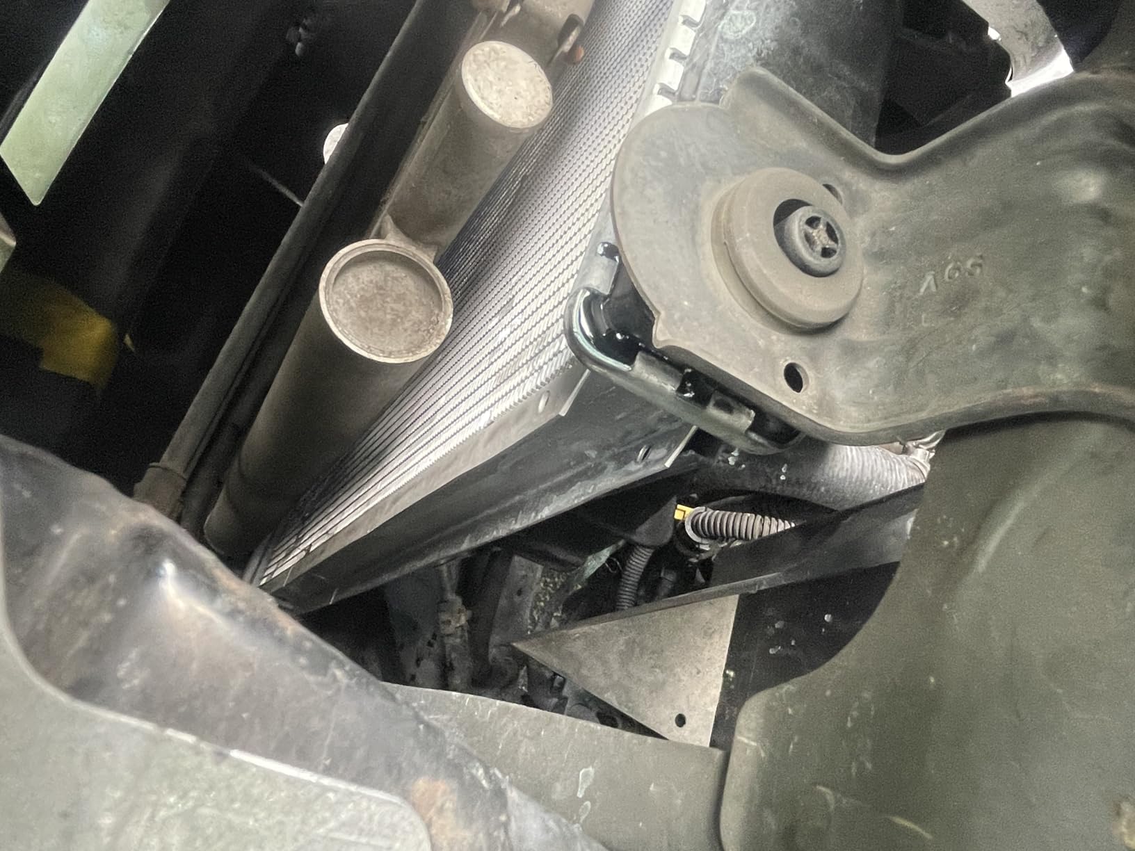 K-Seal ST5501 Multi-Purpose One Step Permanent Coolant Leak Repair, 8oz, Pour and Go, Mixes with All Antifreeze, No Flushing Required customer photo 2