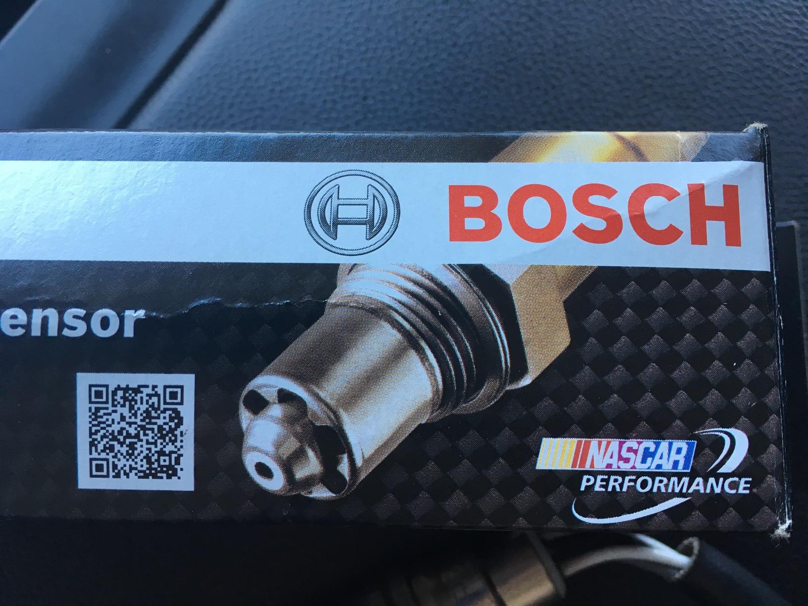 BOSCH 15200 Premium OE Fitment Oxygen Sensor - Compatible with Select Cadillac Escalade, ESV, EXT; Chevrolet Avalanche, Silverado, Suburban, Tahoe; GMC Sierra, Yukon, Yukon XL customer photo 1